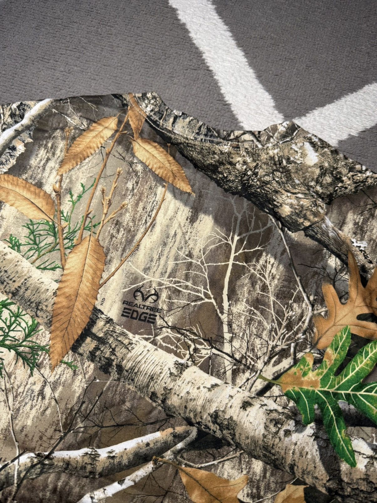 Nike Nike SB Realtree Camo All Over Print Loose Fit T-shirt Size US M / EU 48-50 / 2 - 15 Thumbnail