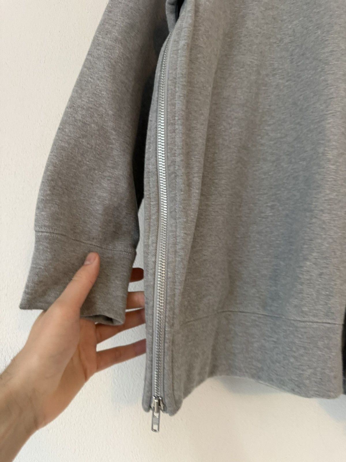 Comme des Garcons Grey Sweatshirt with Side Zipper Detail Size US M / EU 48-50 / 2 - 5 Thumbnail