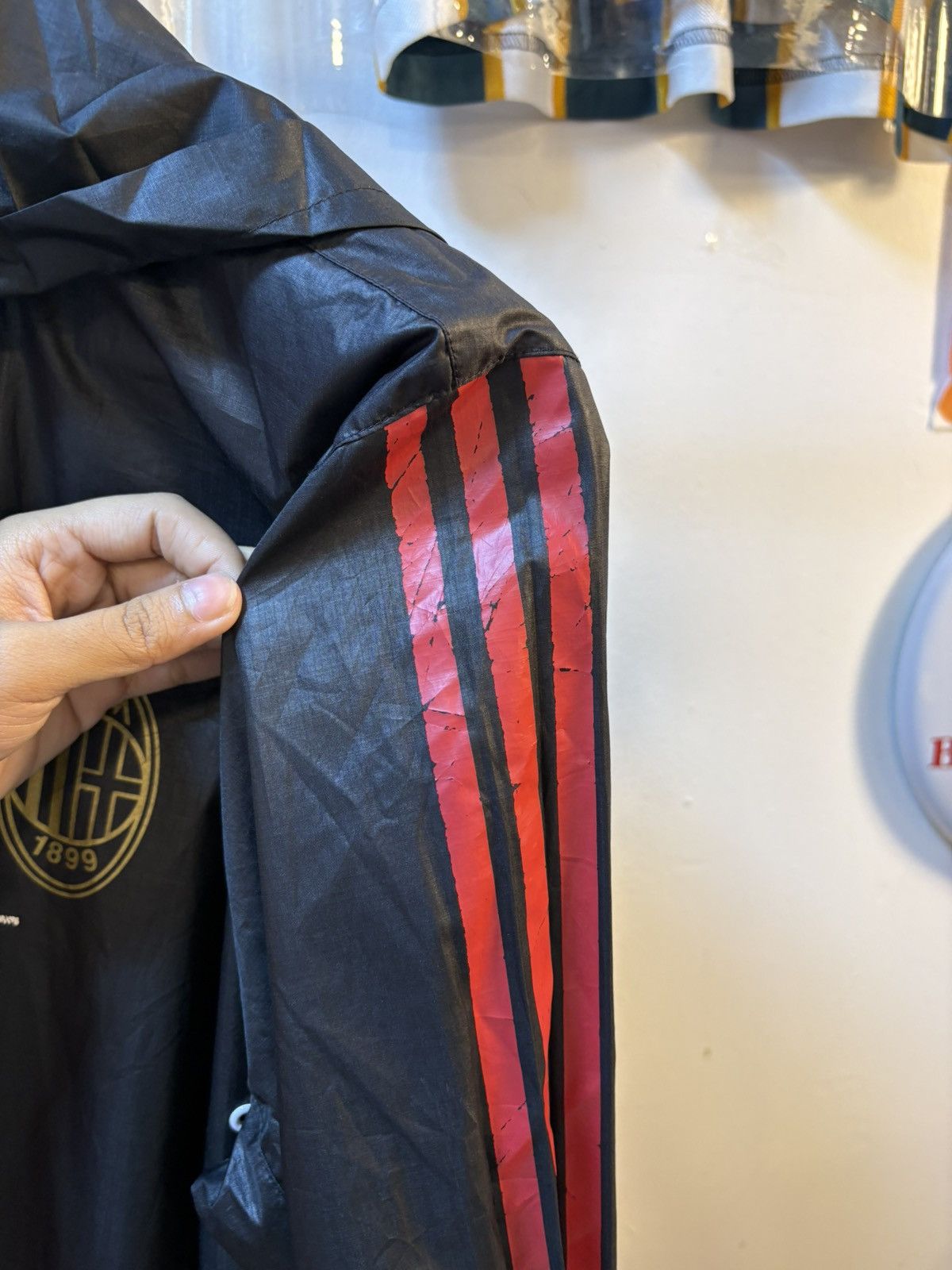 Adidas AC Milan Tracksuit Size US XL / EU 56 / 4 - 12 Thumbnail