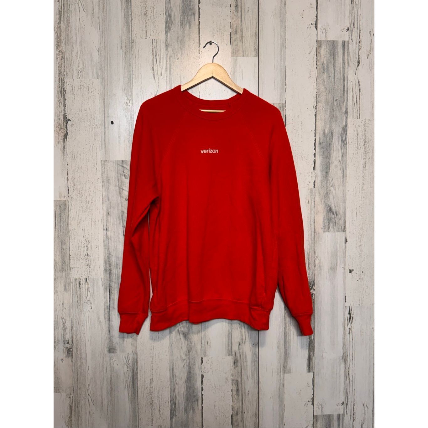 Other Verizon Red Logo Crewneck Sweatshirt XL Unisex Size US XL / EU 56 / 4 - 1 Thumbnail