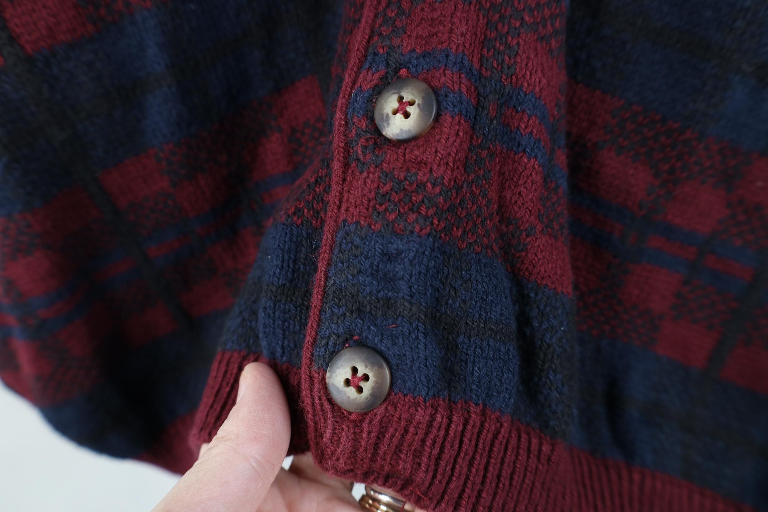 Vintage Vintage 90s Streetwear Knit Cardigan Sweater Vest USA Size US XL / EU 56 / 4 - 4 Thumbnail