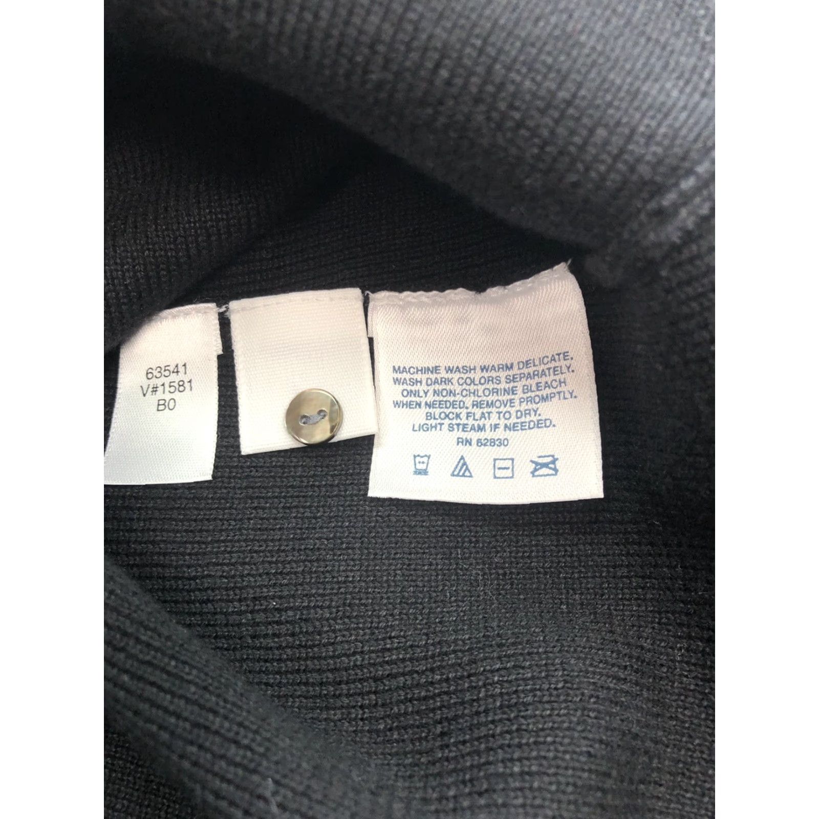 Lands' End VINTAGE Lands' End Cardigan Black Knit Small Womens Made In Hong Kong Size S / US 4 / IT 40 - 7 Thumbnail