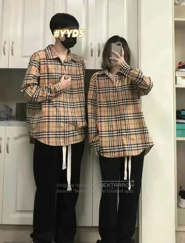 Burberry Burberry Spring Autumn Khaki Check Shirt. Size US S / EU 44-46 / 1 - 4 Thumbnail