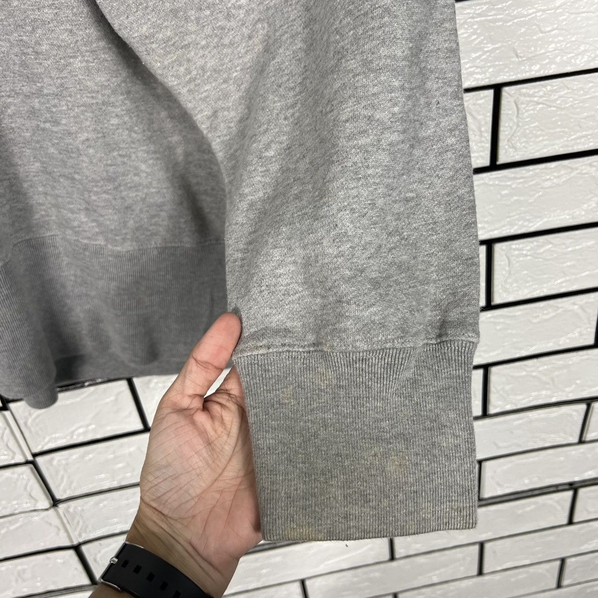 Tommy Hilfiger Y2k Vintage TOMMY HILFIGER Big Logo Sweatshirt #3943-C180 Size US M / EU 48-50 / 2 - 8 Thumbnail