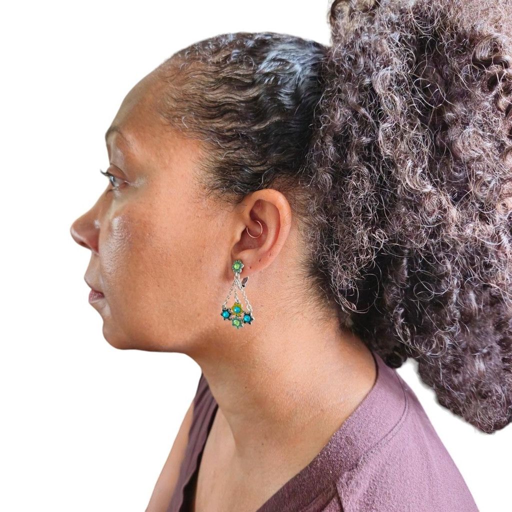 Handmade Vintage floral screw-back clip on earrings Size ONE SIZE - 1 Thumbnail