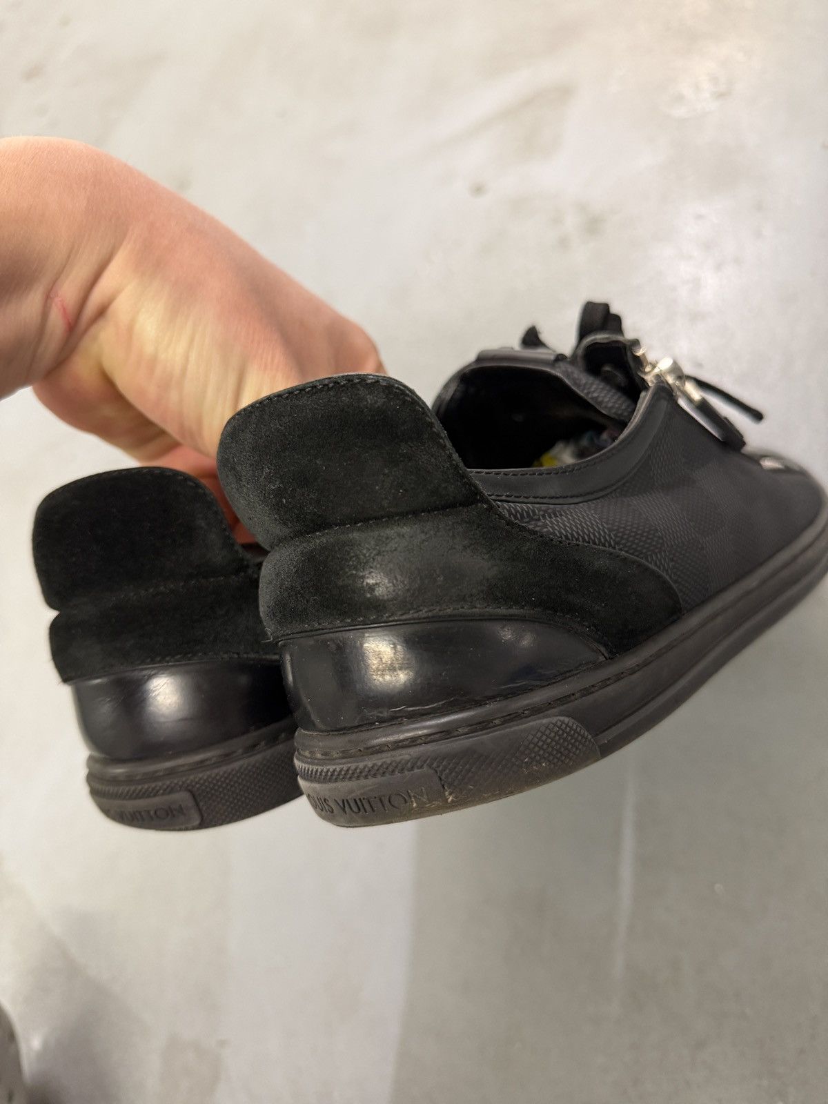 Louis Vuitton Louis Vuitton Leather Low Top Zip Sneakers Size US 7 / EU 40 - 6 Thumbnail