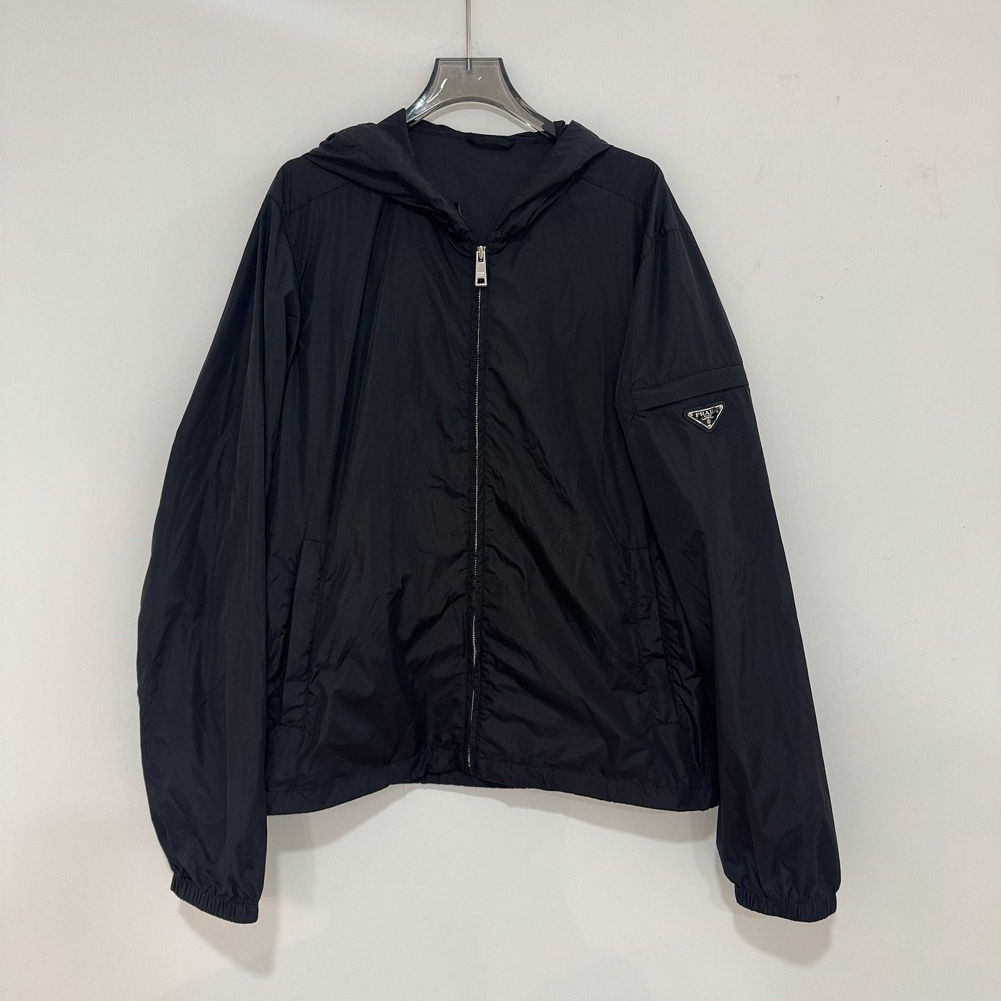 Prada Prada Logo Patch Hooded Jacket Size L Size US L / EU 52-54 / 3 - 1 Thumbnail