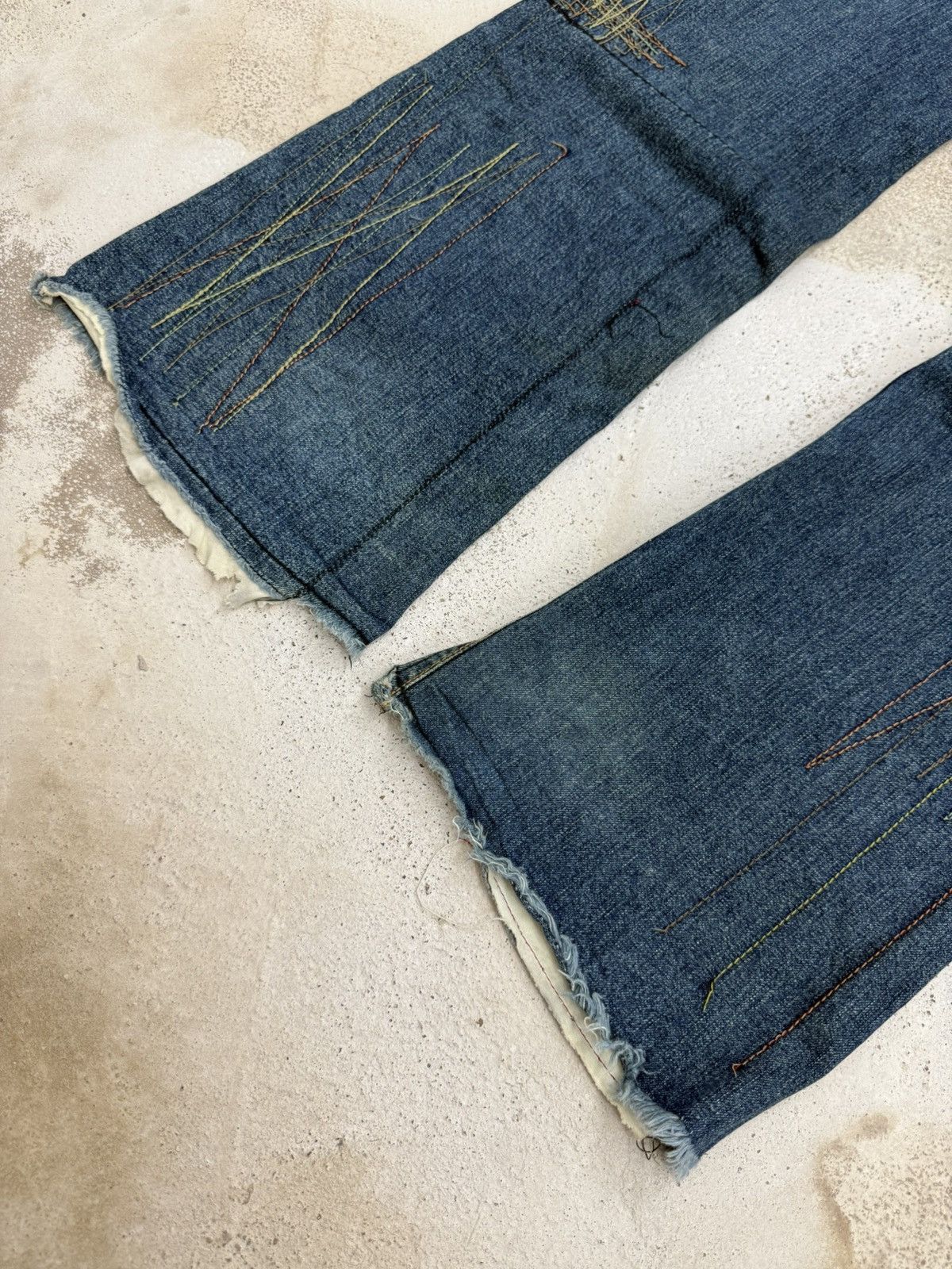 Hysteric Glamour HYSTERIC GLAMOUR Flare Heavy Stitch Boro Denim Jeans Size US 30 / EU 46 - 16 Thumbnail