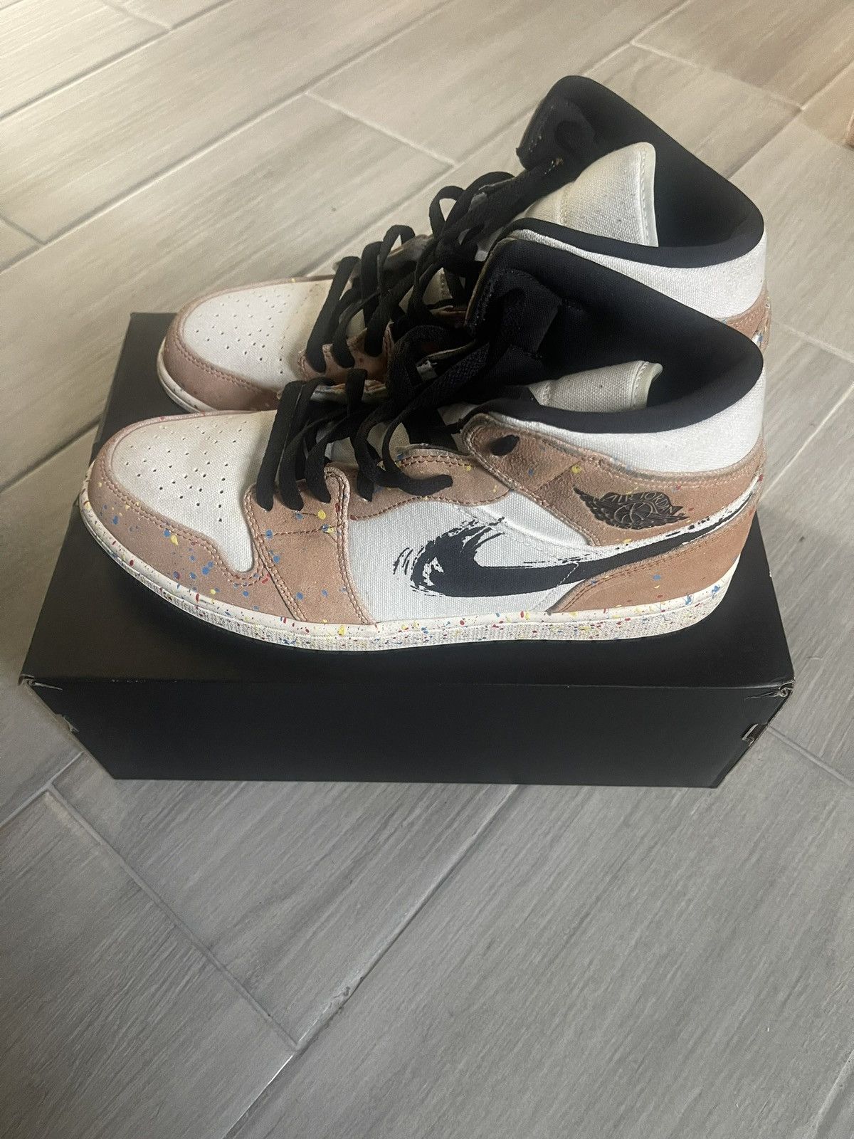 Jordan Brand 2021 Air Jordan 1 Mid Se 'Brushstroke Paint Splatter' Size US 11.5 / EU 44-45 - 5 Thumbnail