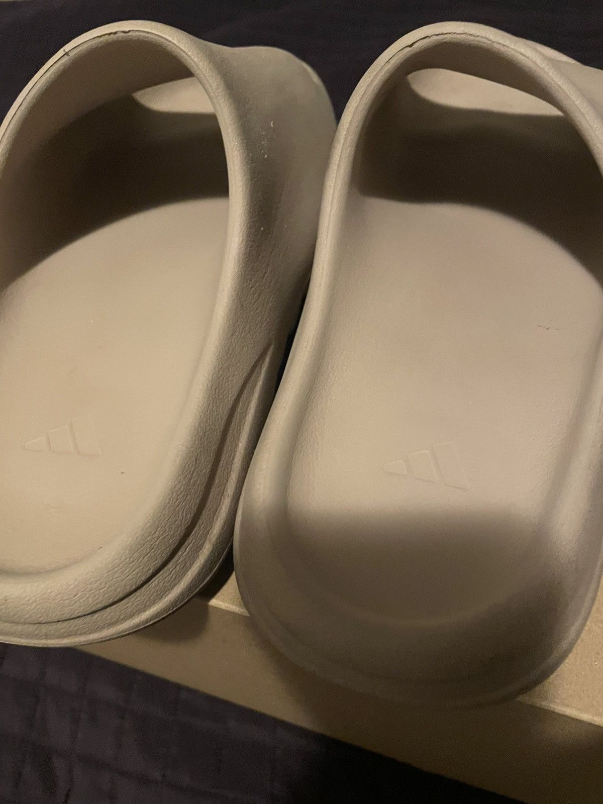 Yeezy adidas Yeezy Slide Pure Size US 11 / EU 44 - 6 Thumbnail
