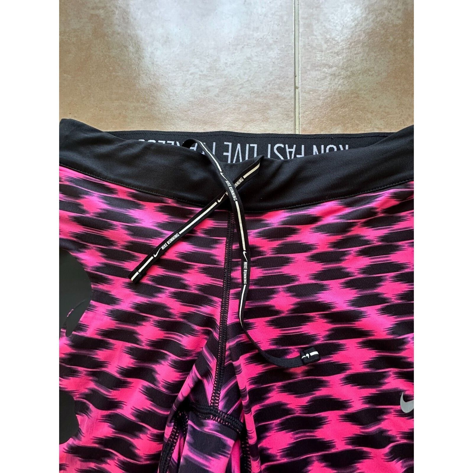 Nike Nike Dri-Fit leggings Women Size s Size 27" / US 4 / IT 40 - 6 Thumbnail