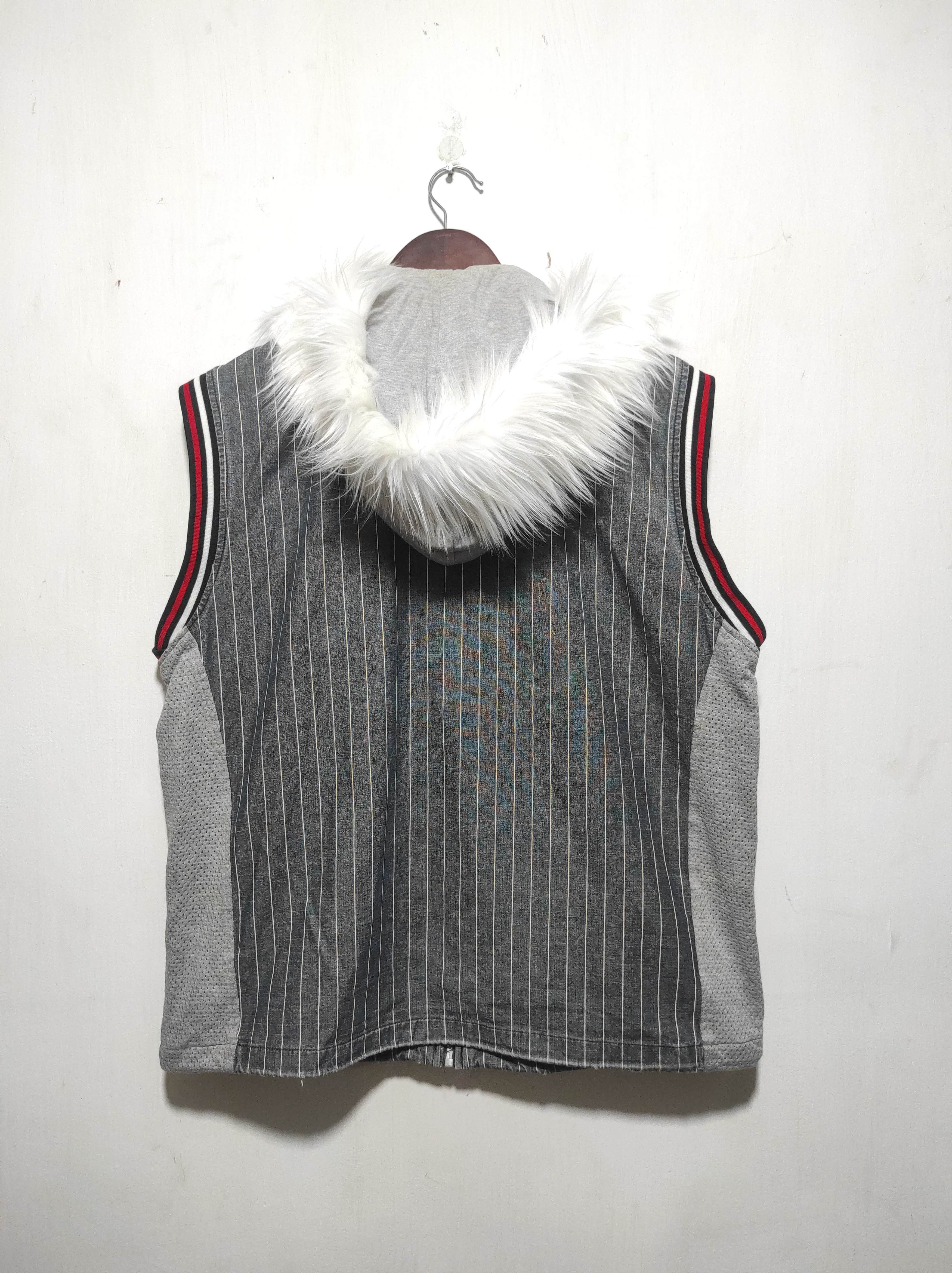 Fubu Fubu Jeans Tank Top Zip Fur Hoodie ifsixwasnine lgb style Size US L / EU 52-54 / 3 - 15 Thumbnail