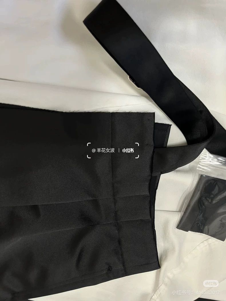 Comme des Garcons Comme Des Garcons size S One shoulder suspender pants/skir Size 25" / US 0 / IT 36 - 4 Thumbnail