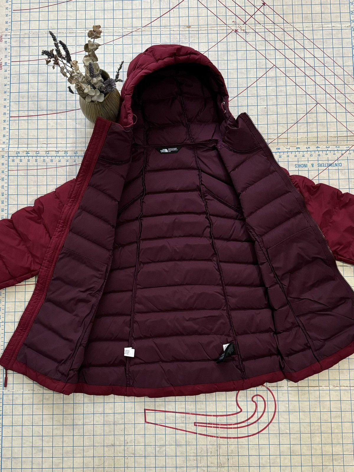 The North Face The North Face 700 Fill Hooded Puffer Jacket Maroon Womens M Size M / US 6-8 / IT 42-44 - 5 Thumbnail