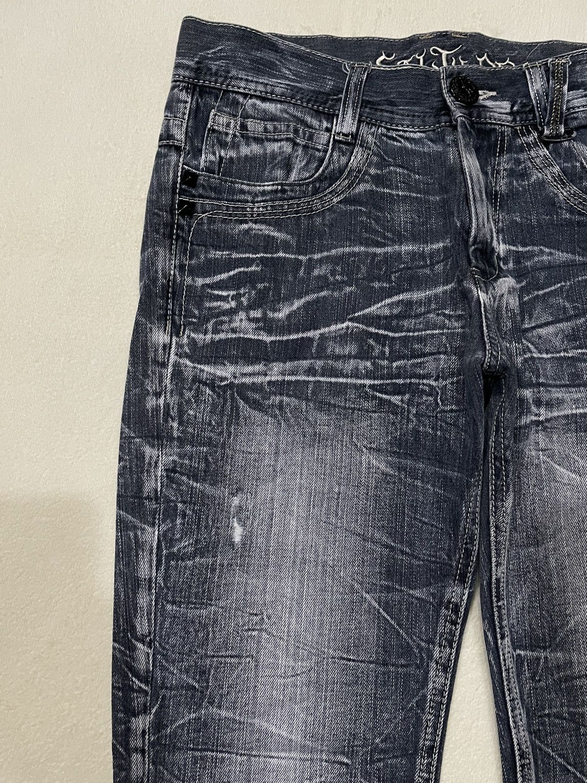 Japanese Brand Vintage Sally Dog Boot Cut Distress Mudwash Denim Jeans Size US 33 - 6 Thumbnail