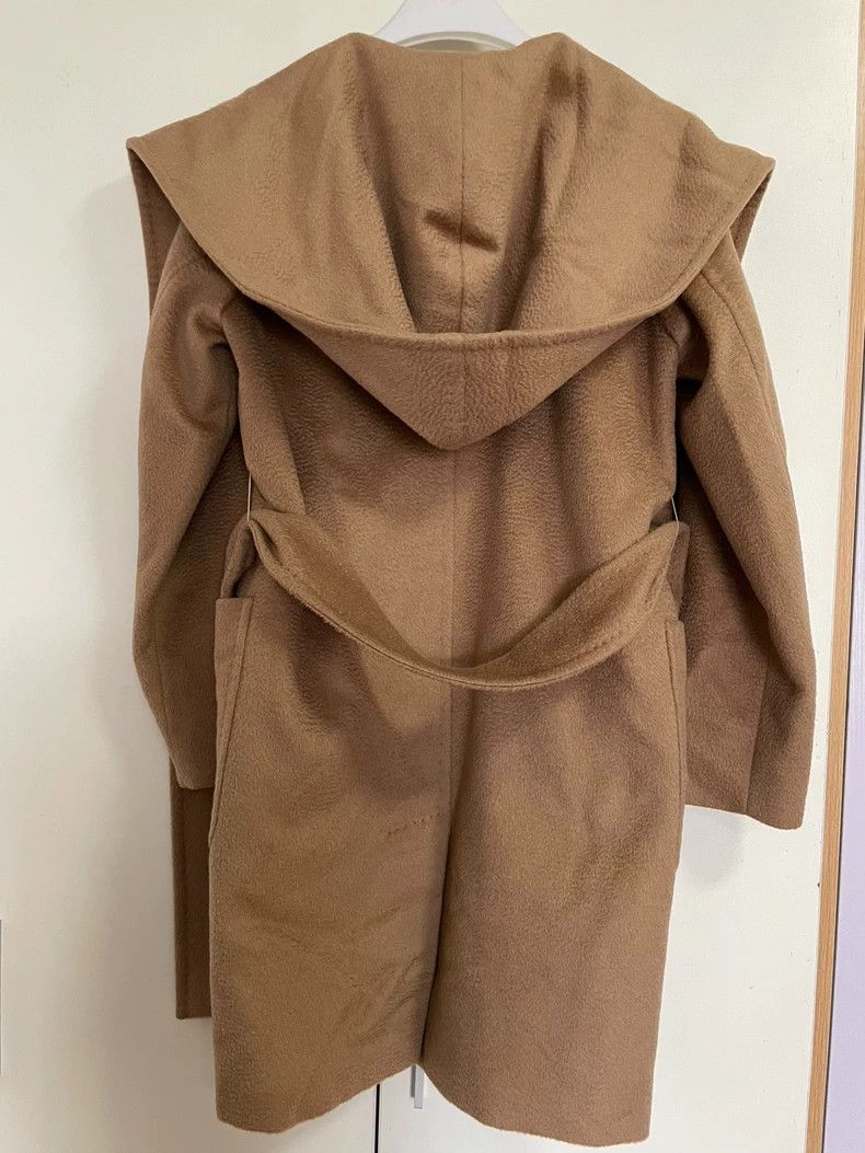 Max Mara Max Mara Classic Water Ripple Camel Fleece Short Bathrobe Size L / US 10 / IT 46 - 2 Thumbnail