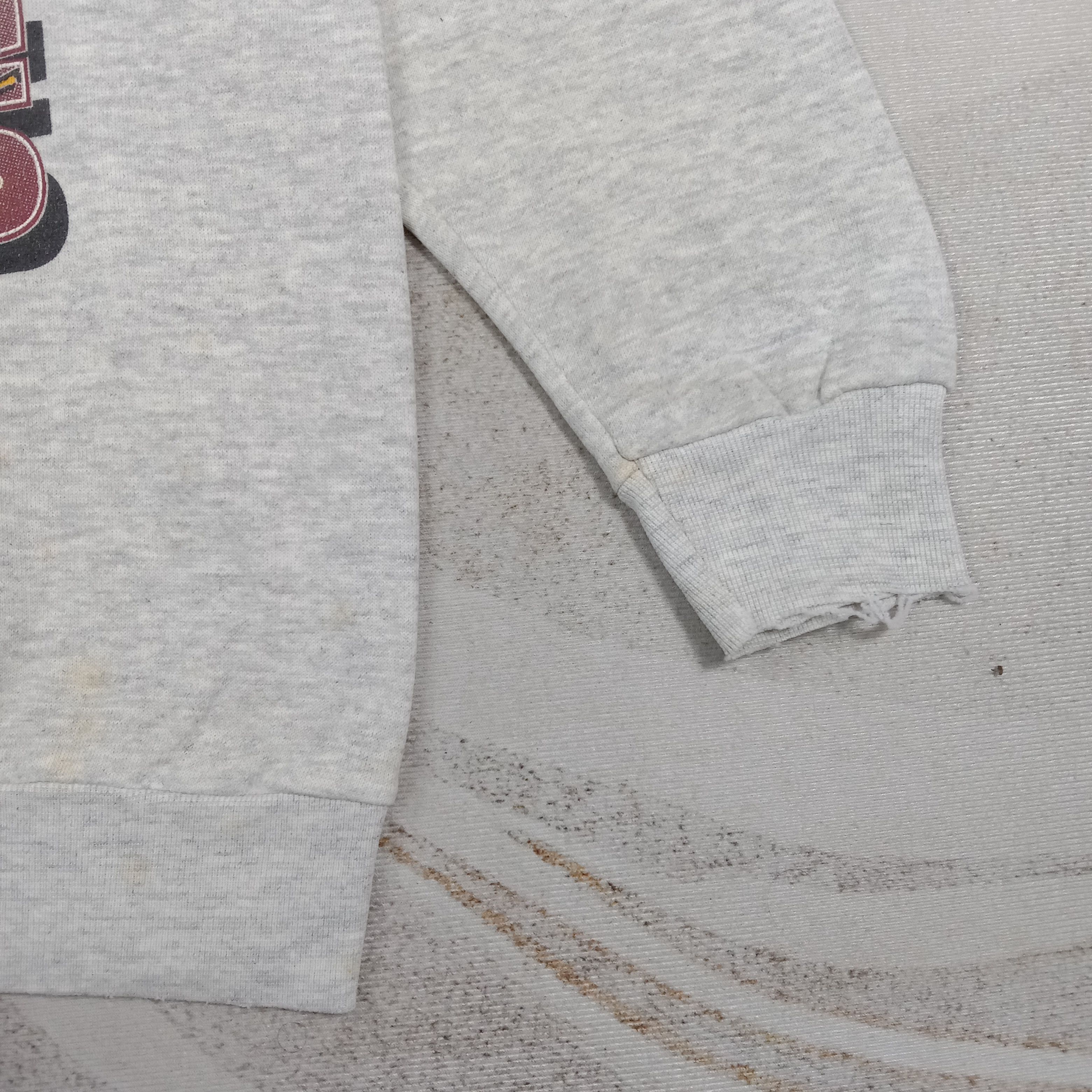 Tultex Washington Commanders Redskin Football Sweatshirt C271N11 Size US M / EU 48-50 / 2 - 4 Thumbnail