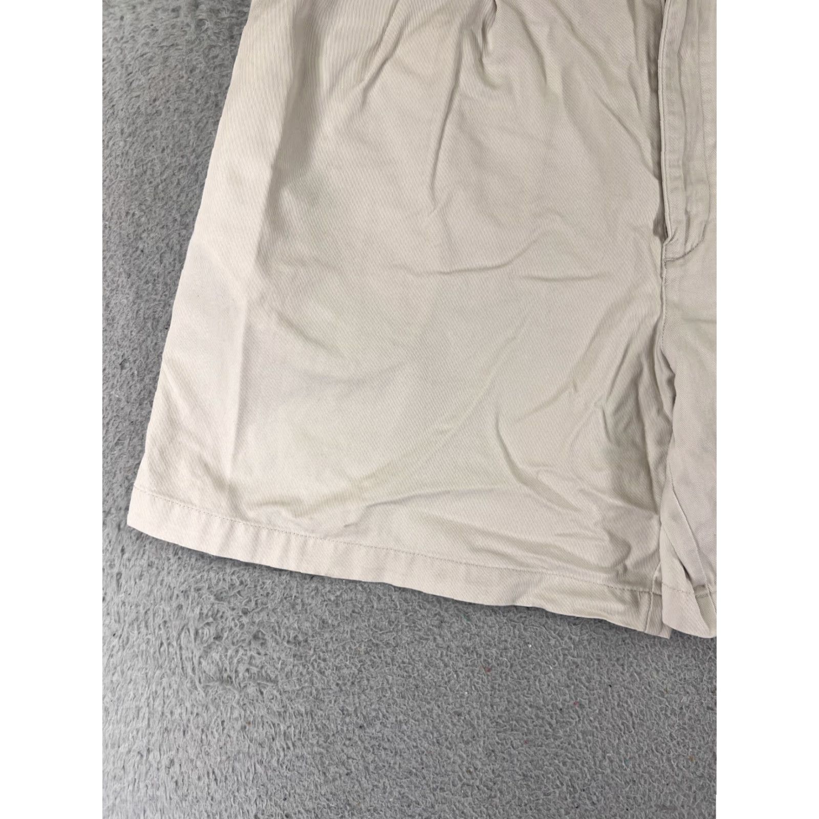 Patagonia Patagonia Shorts Womens 14 Beige Cotton Twill Pleated Golf Pockets 28x7 Bermuda Golf Womens 14 Beige Cotton Twill Pleated Pockets Size 36" / US 14 / IT 50 - 3 Thumbnail