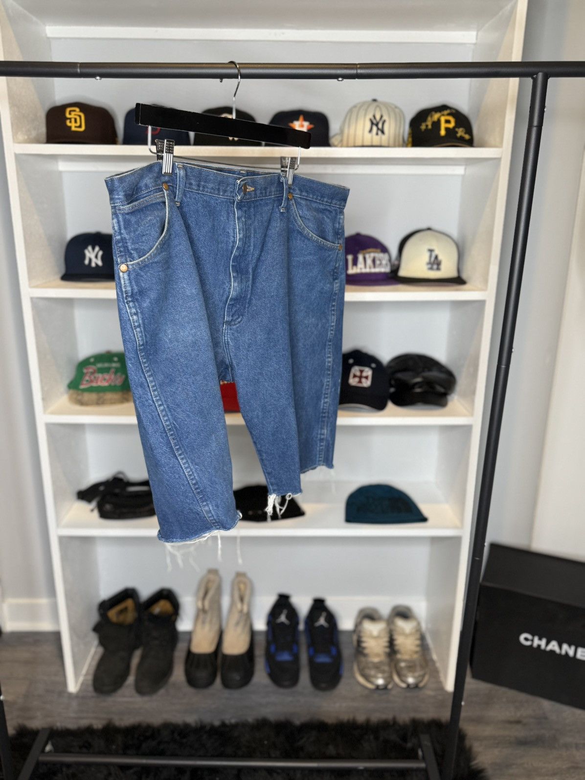 Other Distress Denim Shorts Size US 33 - 3 Thumbnail