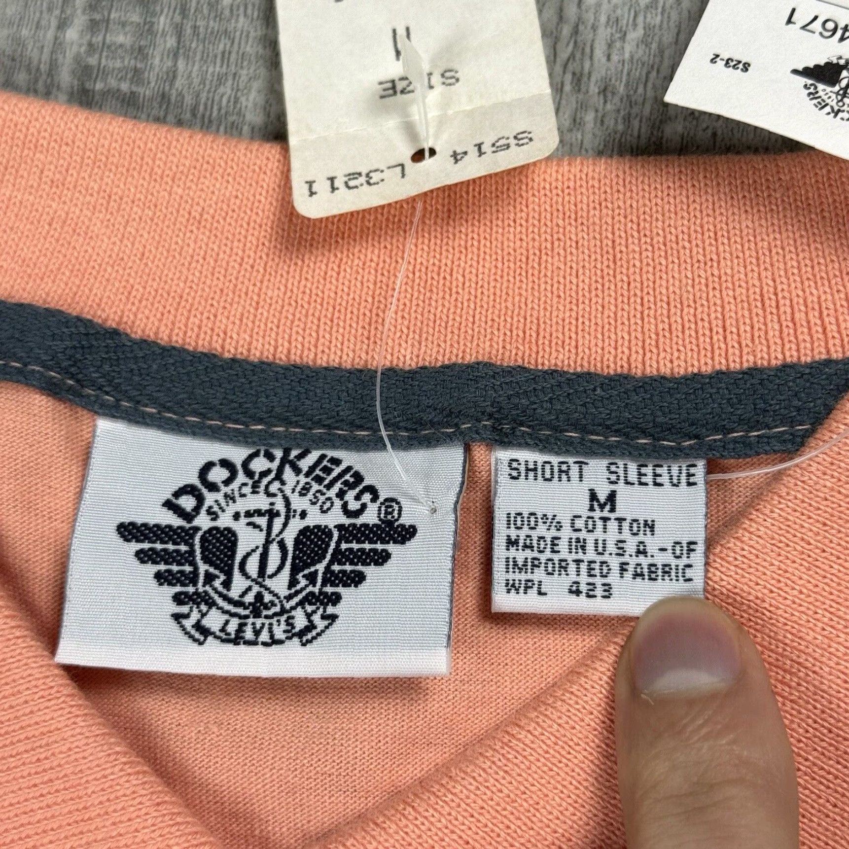 Dockers VINTAGE DOCKERS BY LEVIS 90s COLLARED POLO SHIRT MENS MEDIUM CORAL PINK STRIPED RETRO Size US M / EU 48-50 / 2 - 3 Thumbnail