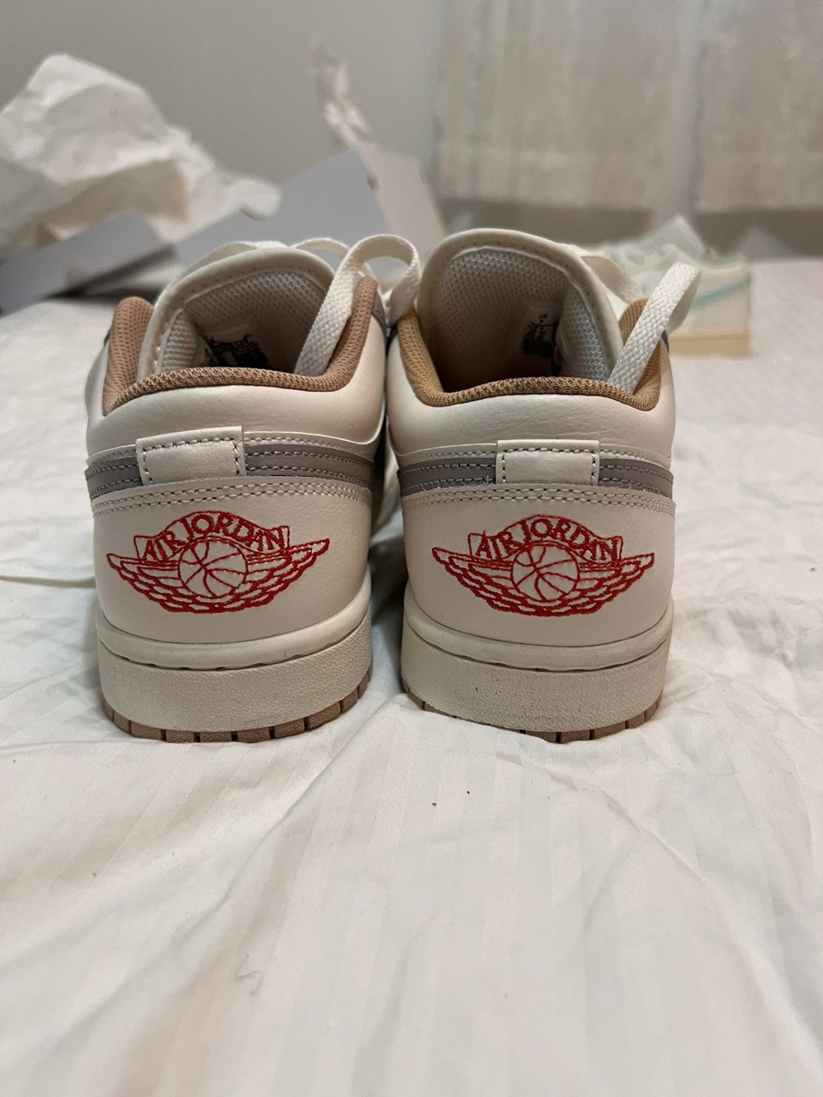 Nike Nike Jordan 1 Low Size US 7 / EU 40 - 6 Thumbnail