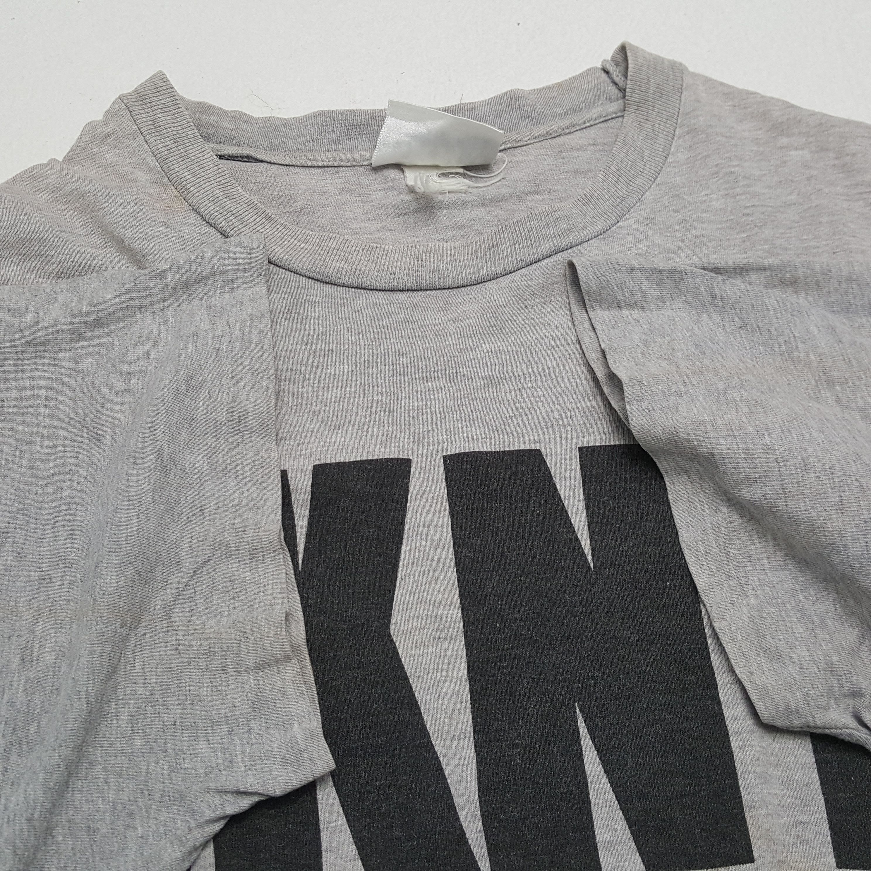 DKNY × Vintage Vintage DKNY American Streetwear Skateboard Style T-Shirt Size US XL / EU 56 / 4 - 5 Thumbnail