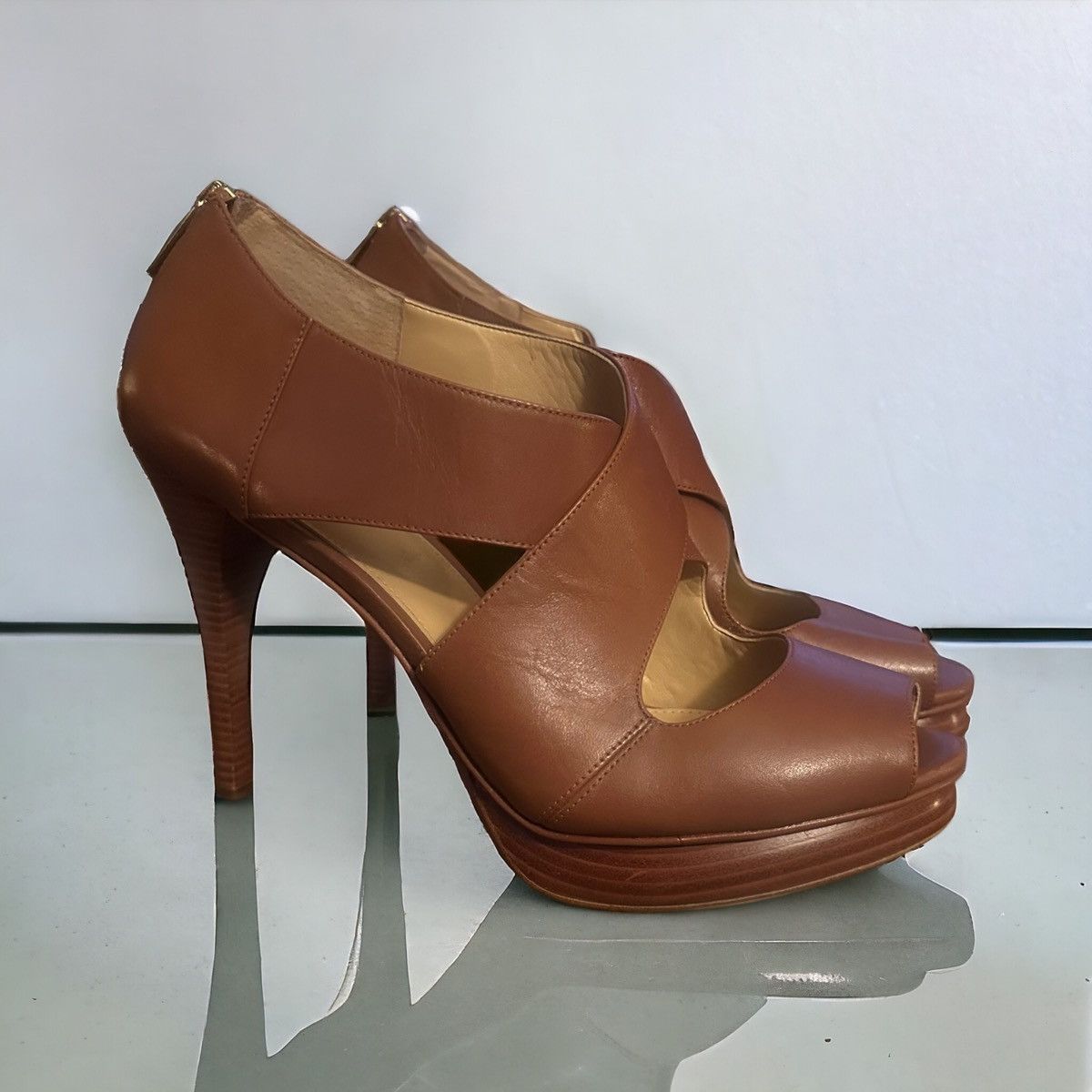 Michael Kors Michael Kors peep toe criss cross platform heeled shoes Size US 11 / IT 41 - 1 Thumbnail