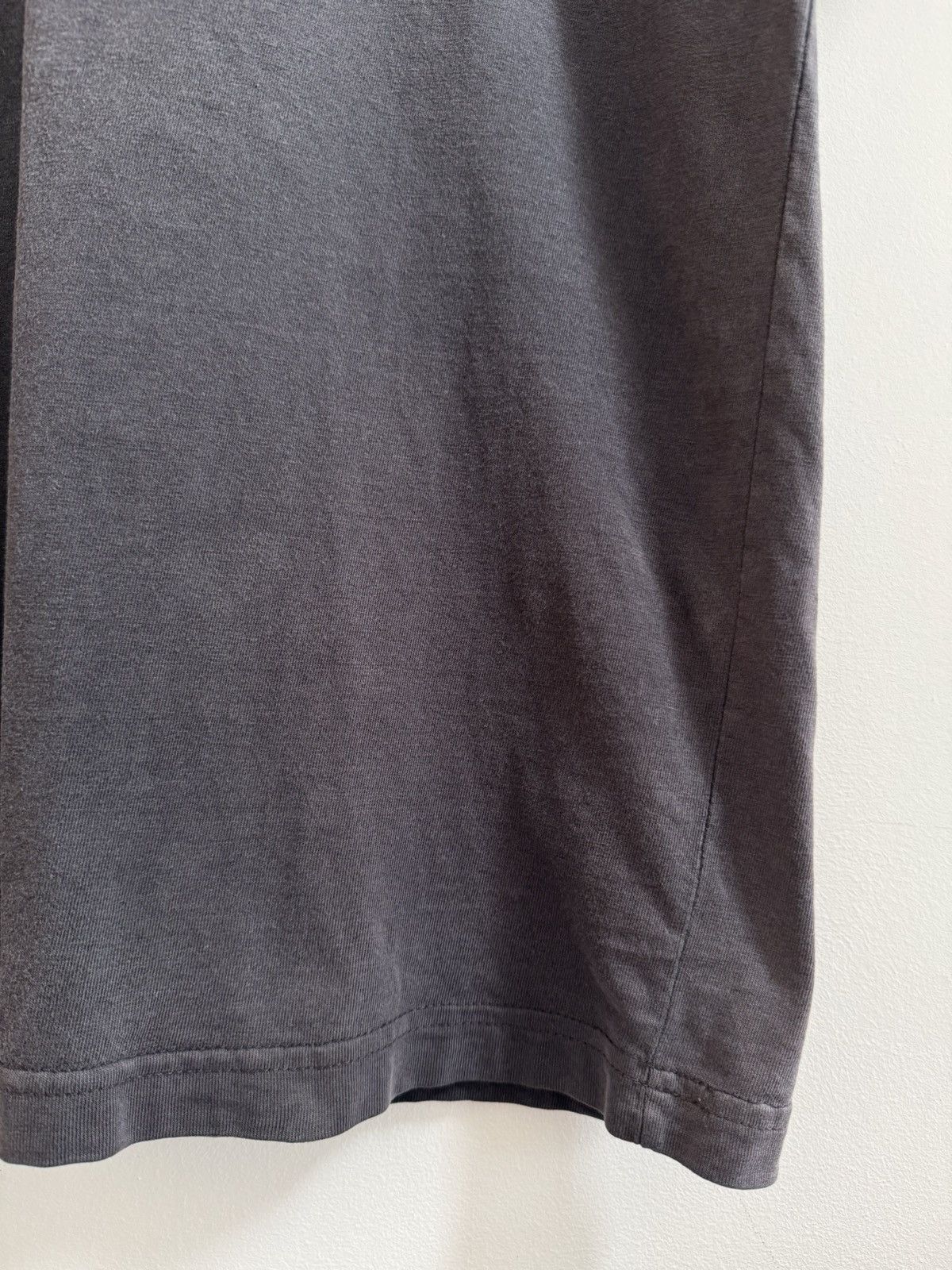 Stussy Vintage Stussy No 4 Monogram LV T-Shirt Size US L / EU 52-54 / 3 - 9 Thumbnail