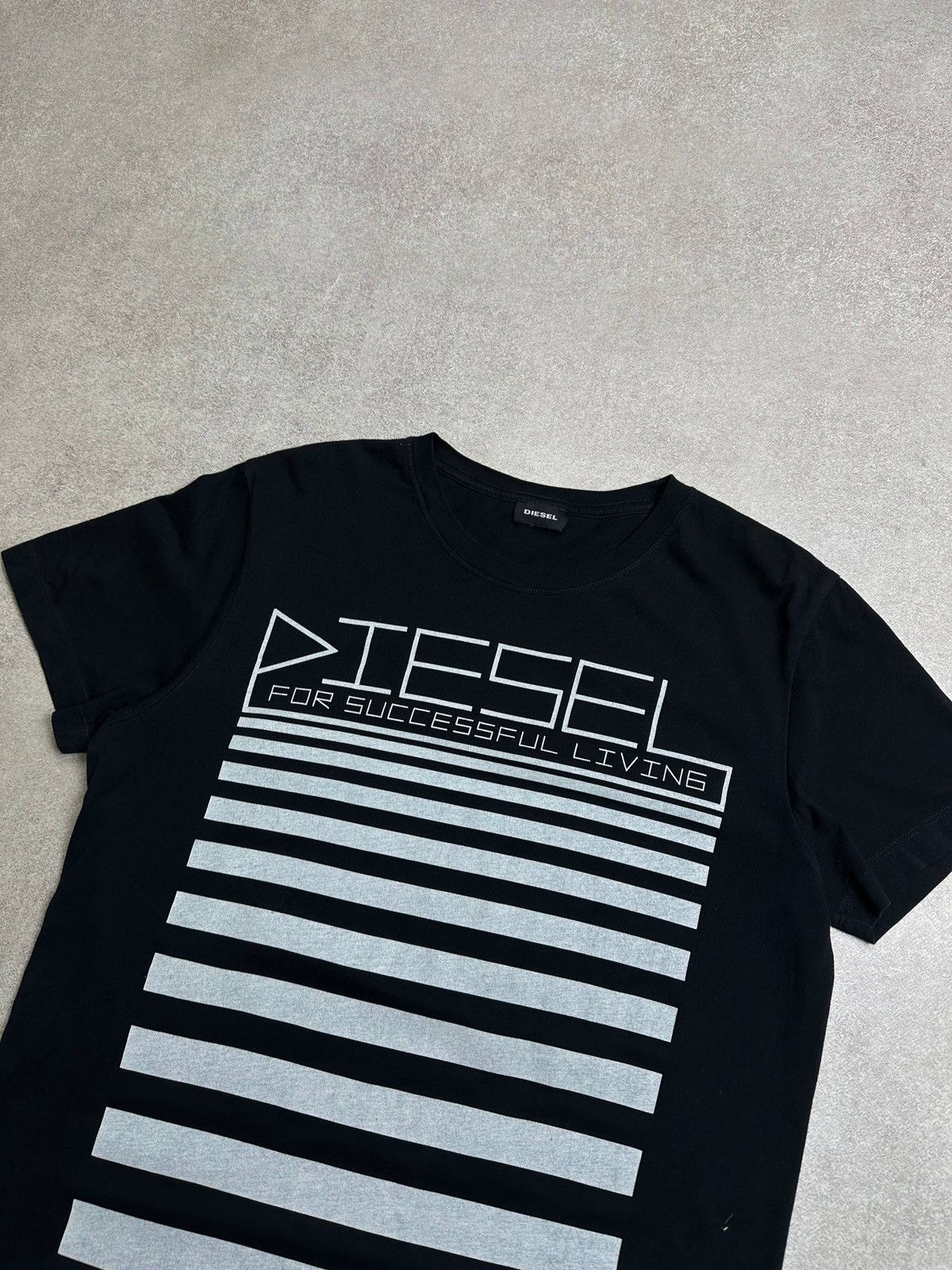 Diesel Vintage Diesel 1978 Grunge Y2K T-shirt Rare L Size US L / EU 52-54 / 3 - 3 Thumbnail