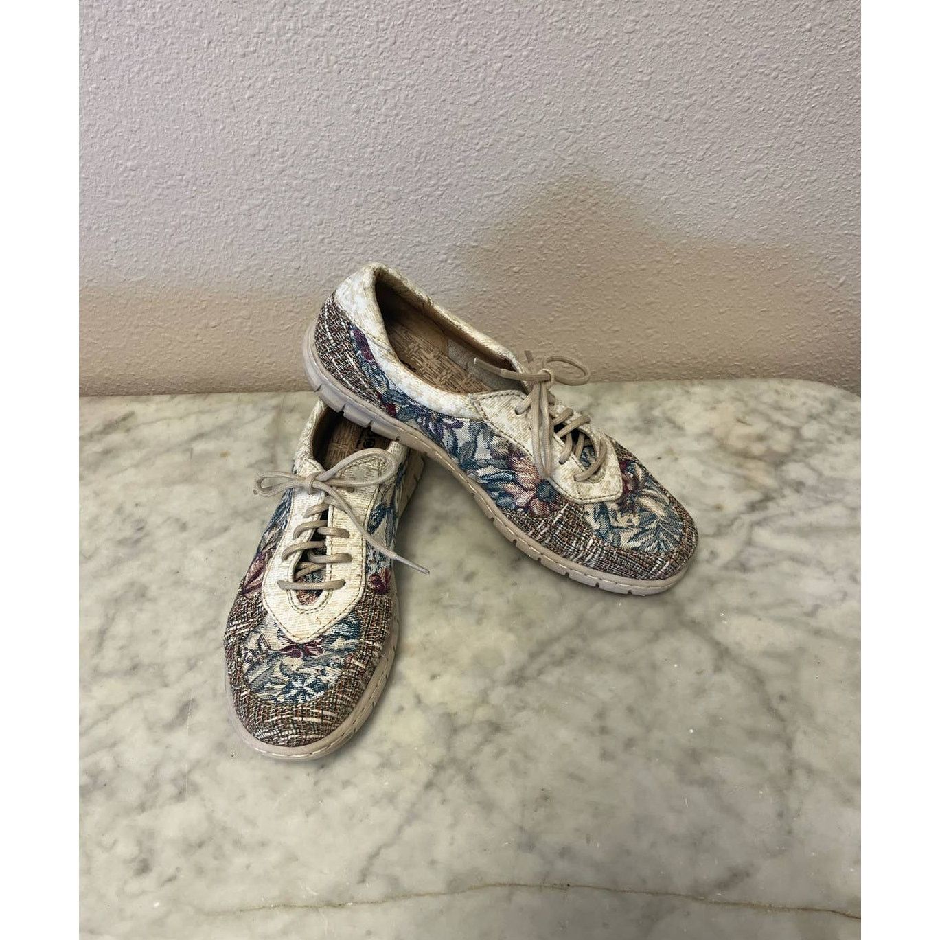 Born BORN Taza floral tapestry tweed sneakers size 8 Size US 8 / IT 38 - 7 Thumbnail