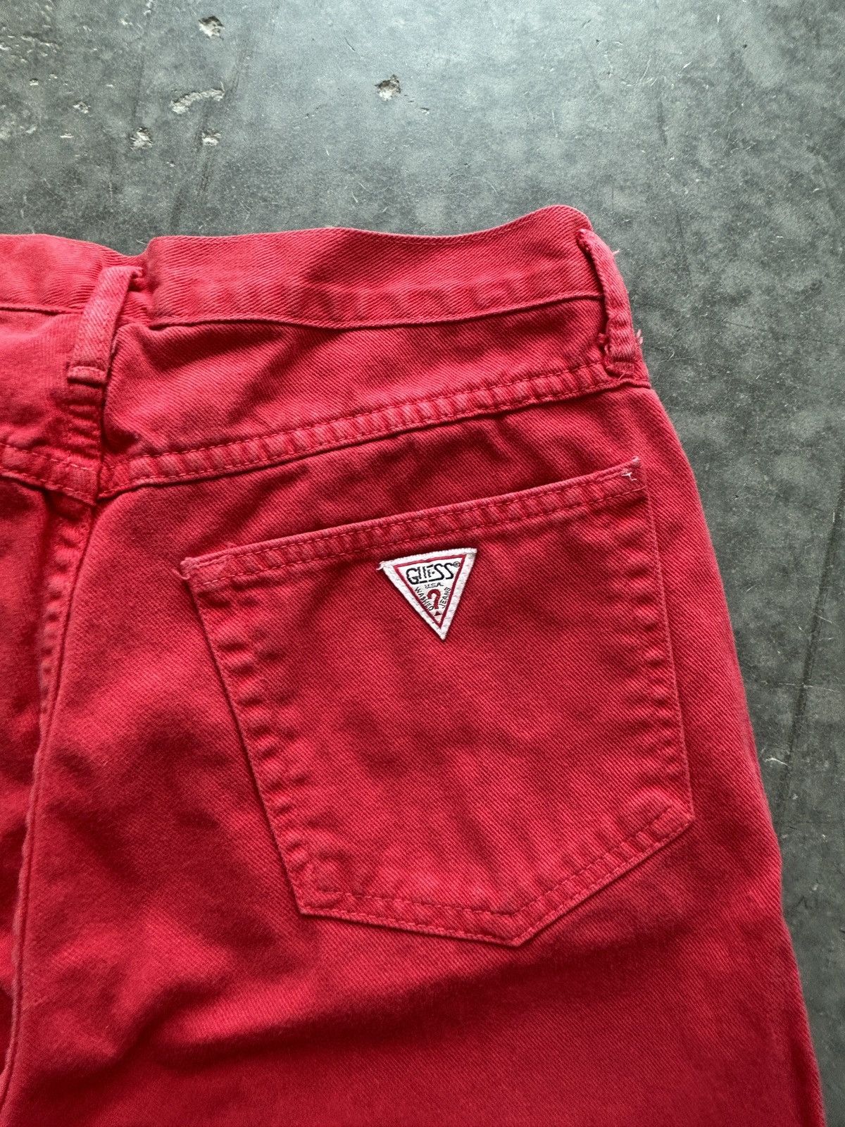 Guess × Vintage Vintage 90s Guess Red Denim Jean Shorts Size US 28 / EU 44 - 2 Thumbnail