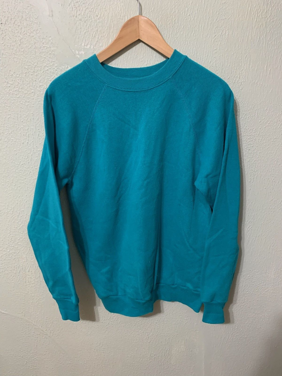 Vintage Vintage Crewneck 1990s Blue Raglan Vintage Sweatshirt Size US S / EU 44-46 / 1 - 1 Thumbnail