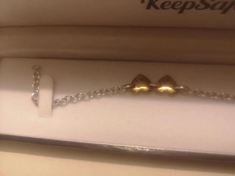 Designer KeepSafe two heart gold plated bracelet Size ONE SIZE - 5 Thumbnail