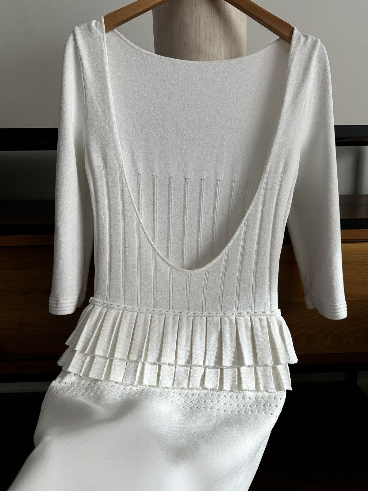 Dsquared2 Dsquared2 White Knit Open Back Dress – Made in Italy Size S / US 4 / IT 40 - 4 Thumbnail