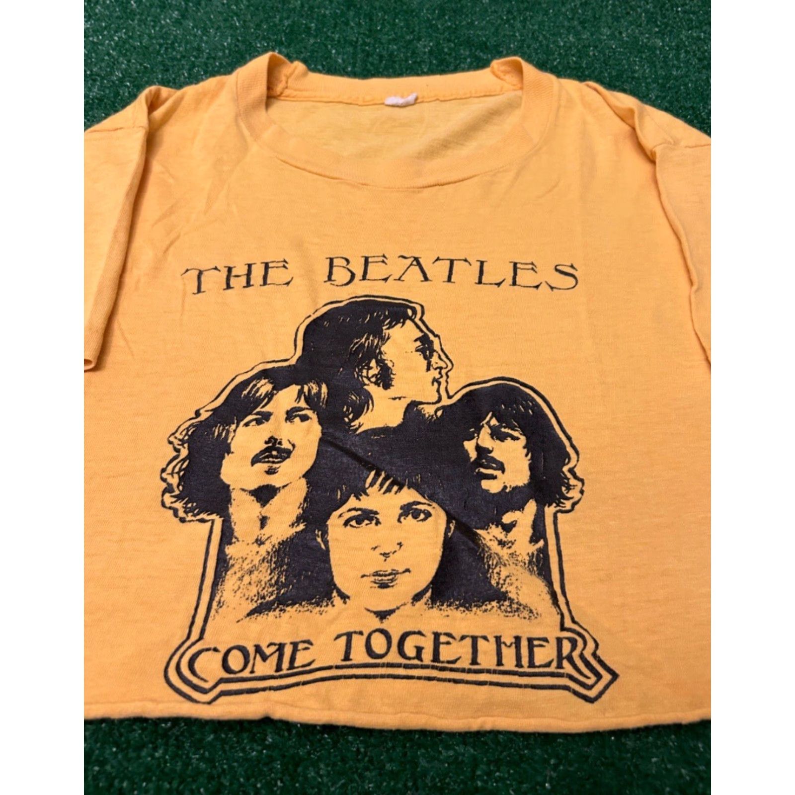 Vintage VINTAGE The Beatles Band Tee Come Together VTG Cut Crop Top Shirt L Yellow Mens Shirt Size US L / EU 52-54 / 3 - 3 Thumbnail