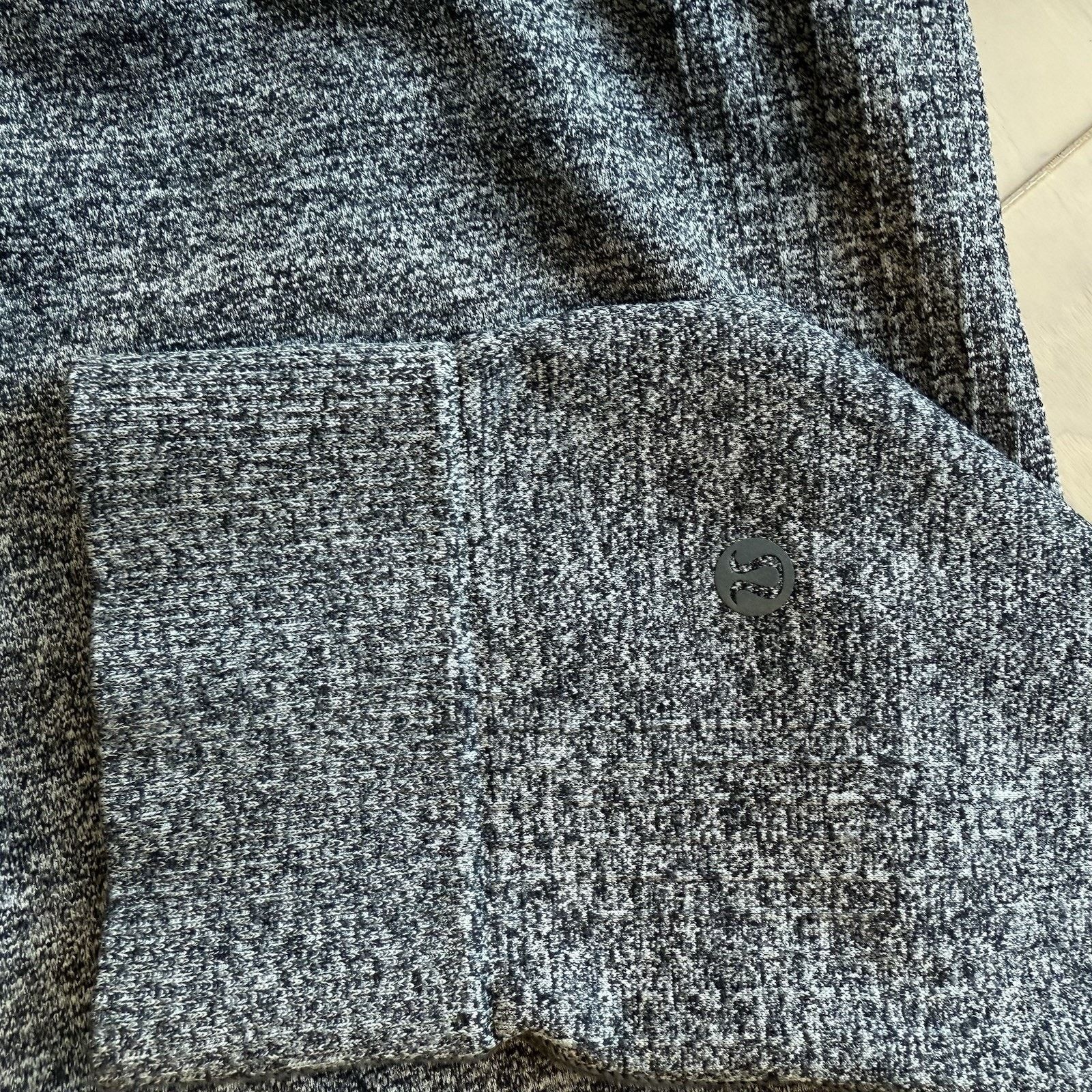 Lululemon Lululemon Engineered Warmth 1/4 Zip Pullover Large Gray Size US L / EU 52-54 / 3 - 8 Thumbnail