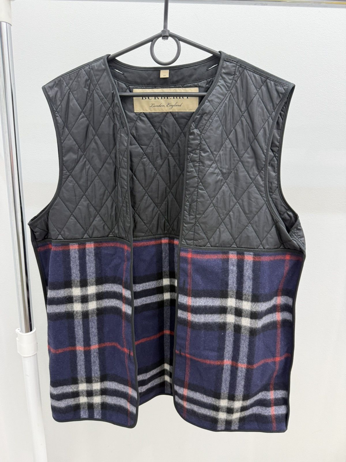Burberry Burberry Nova Check Wool Lining Vest Size US M / EU 48-50 / 2 - 1 Thumbnail