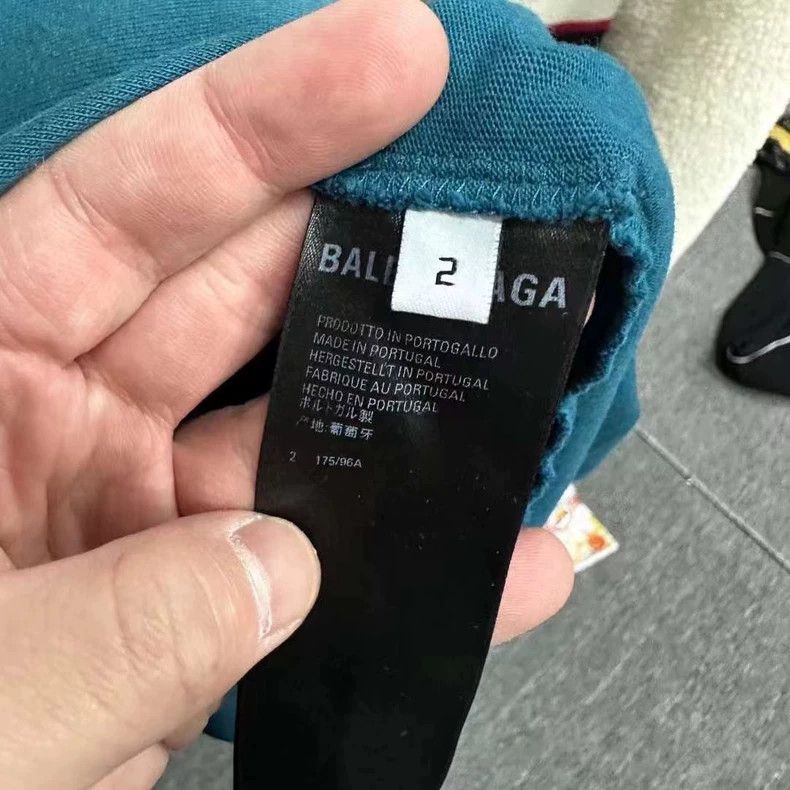 Balenciaga Balenciaga Break double B scissors long sleeve Size US M / EU 48-50 / 2 - 4 Thumbnail