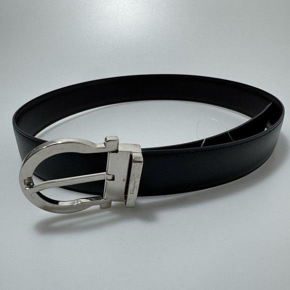 Salvatore Ferragamo Ferragamo Gancini Buckle Adjustable Reversible Belt Size 32 Size 32 - 1 Thumbnail