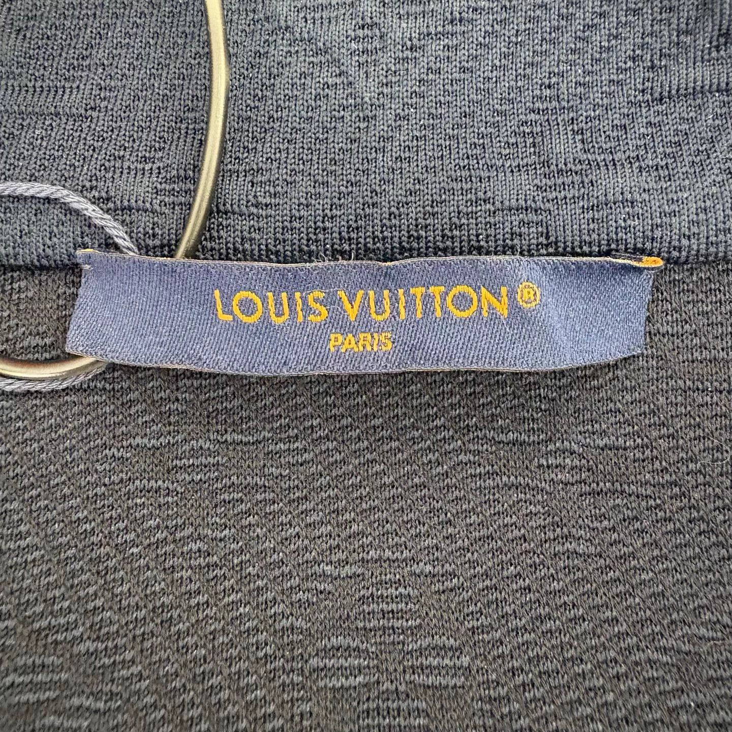 Louis Vuitton LV standcollar embossed zip blue solid long jacket S Size US S / EU 44-46 / 1 - 3 Thumbnail