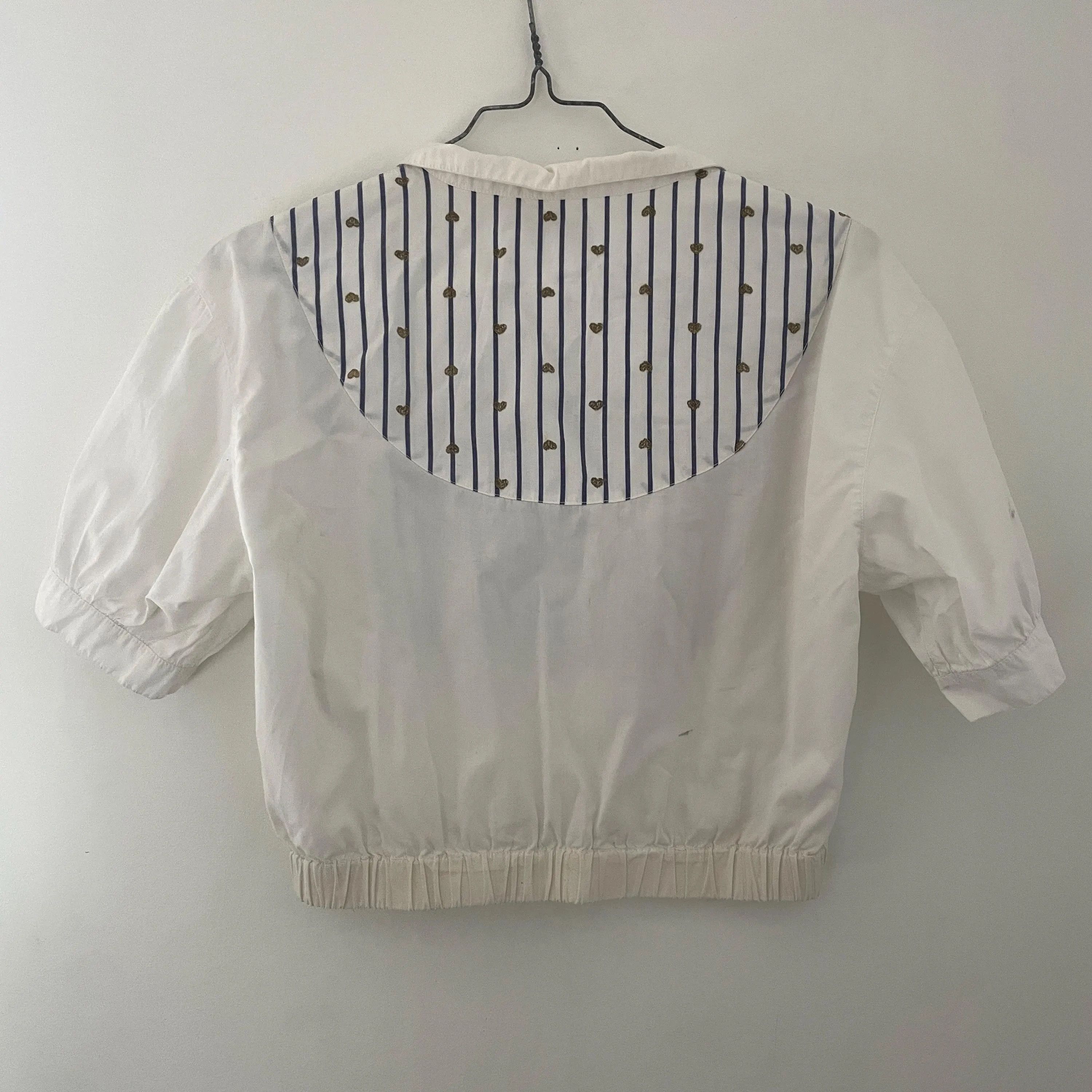 Iceberg Half Sleeve Heart Pattern Smocked Waist Crop Top Button Up Size M / US 6-8 / IT 42-44 - 2 Thumbnail