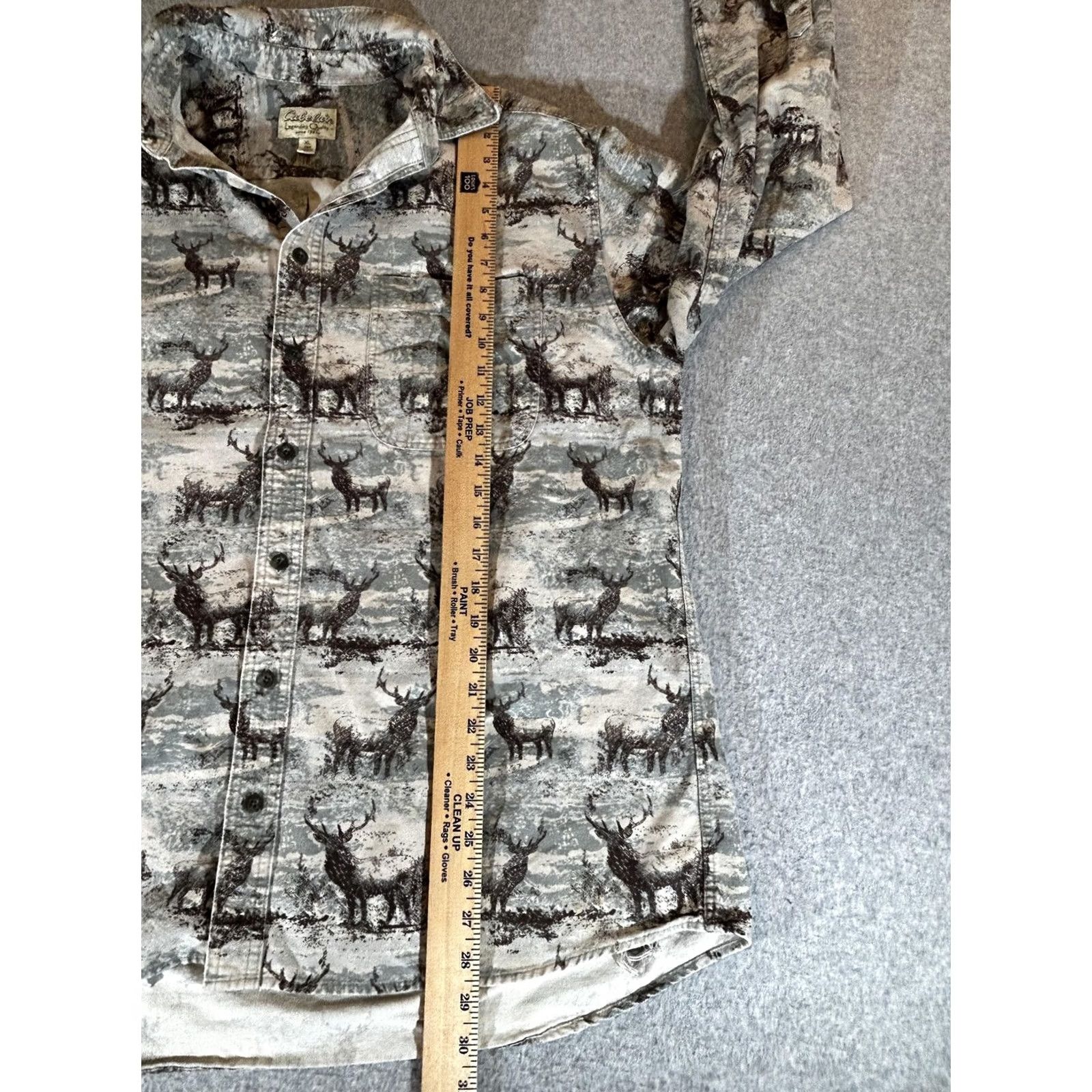 Vintage Cabela's Deerskin Soft Chamois Shirt Mens XLT Long Sleeve Button-Up Print Deer Graphic Casual Fall Hunting Outdoors Gray/Beige 100% Cotton Size US XL / EU 56 / 4 - 7 Thumbnail