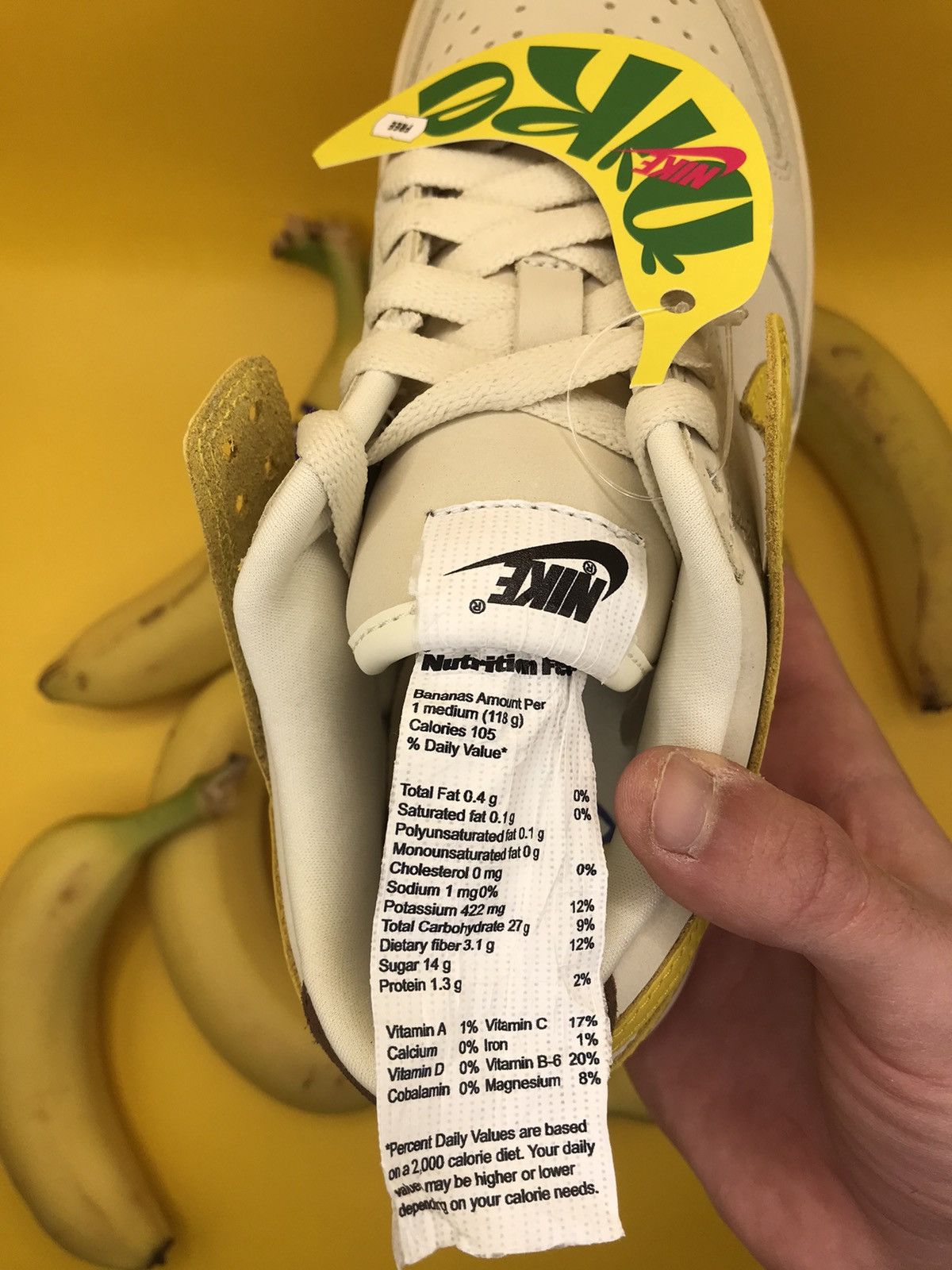 Nike Nike Dunk Low “Banana” Size US 7.5 / IT 37.5 - 10 Thumbnail
