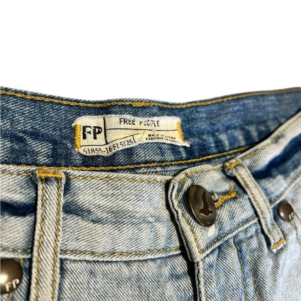 Free People Free People Blue Denim Jeans Shorts White Lace Trim in Sz Size 25" / US 0 / IT 36 - 4 Thumbnail