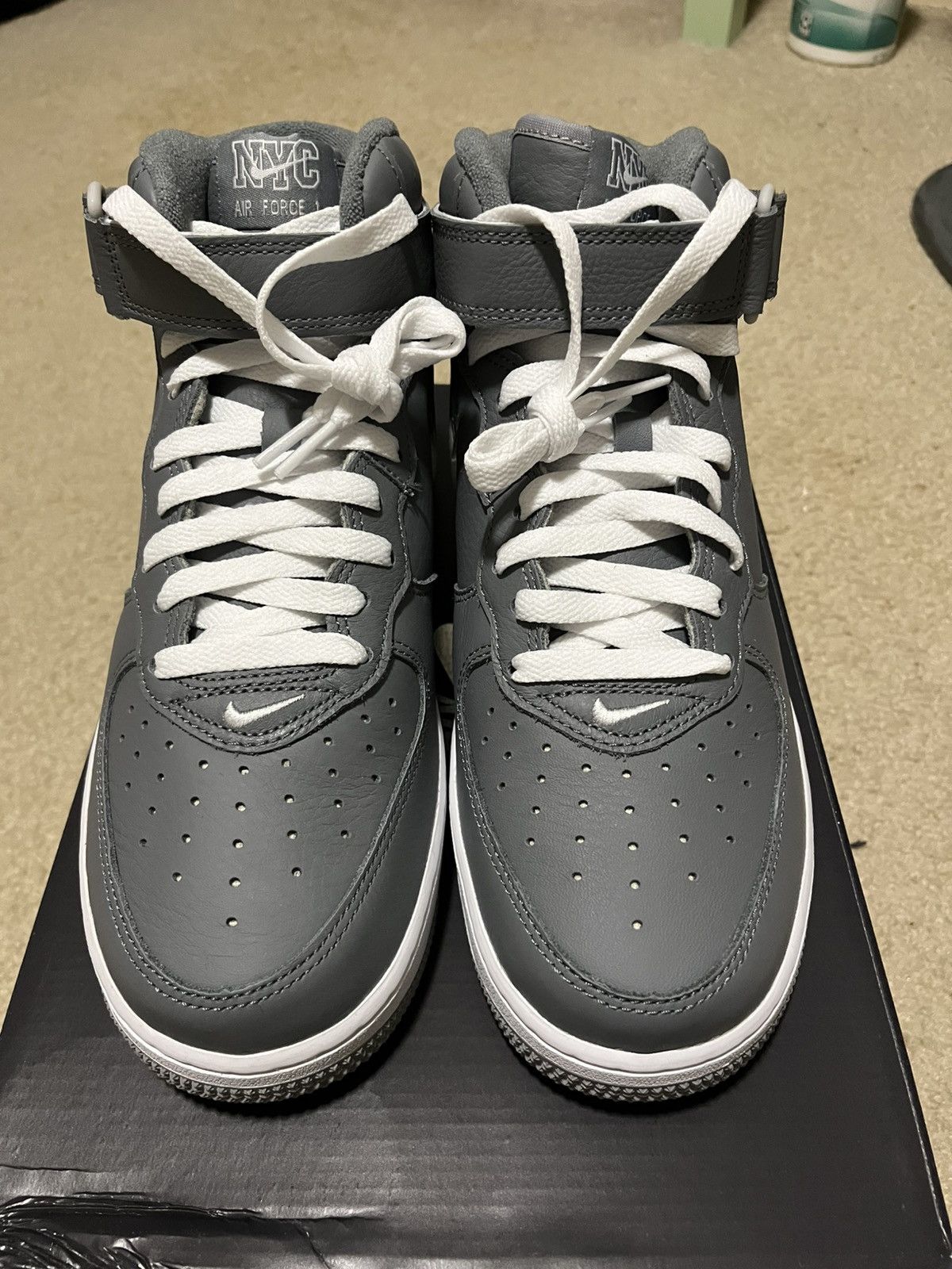 Nike Nike air force 1 mid QS Size US 8 / EU 41 - 5 Thumbnail