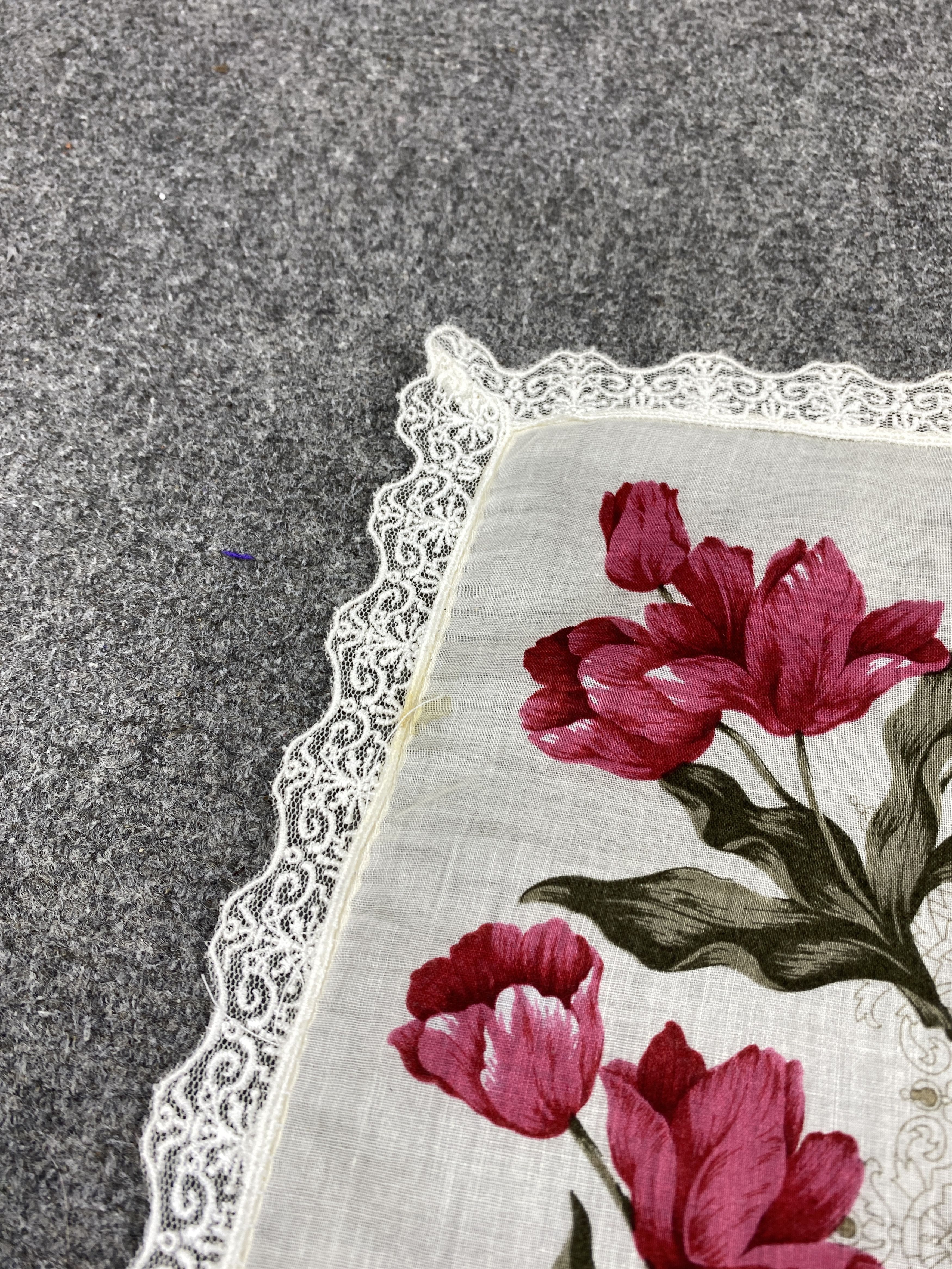 Other Vintage Nina Ricci Handkerchief / Neckerchief HKC1114 Size ONE SIZE - 3 Thumbnail