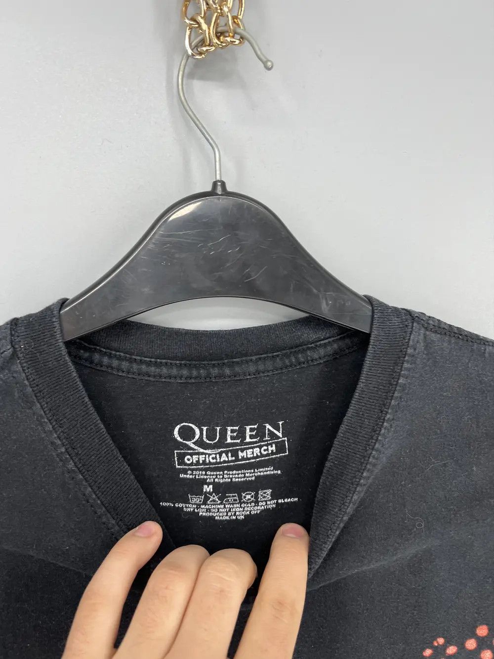 Band Tees Mens Vintage QUEEN T Shirt Rock Band Tee Size US M / EU 48-50 / 2 - 6 Thumbnail