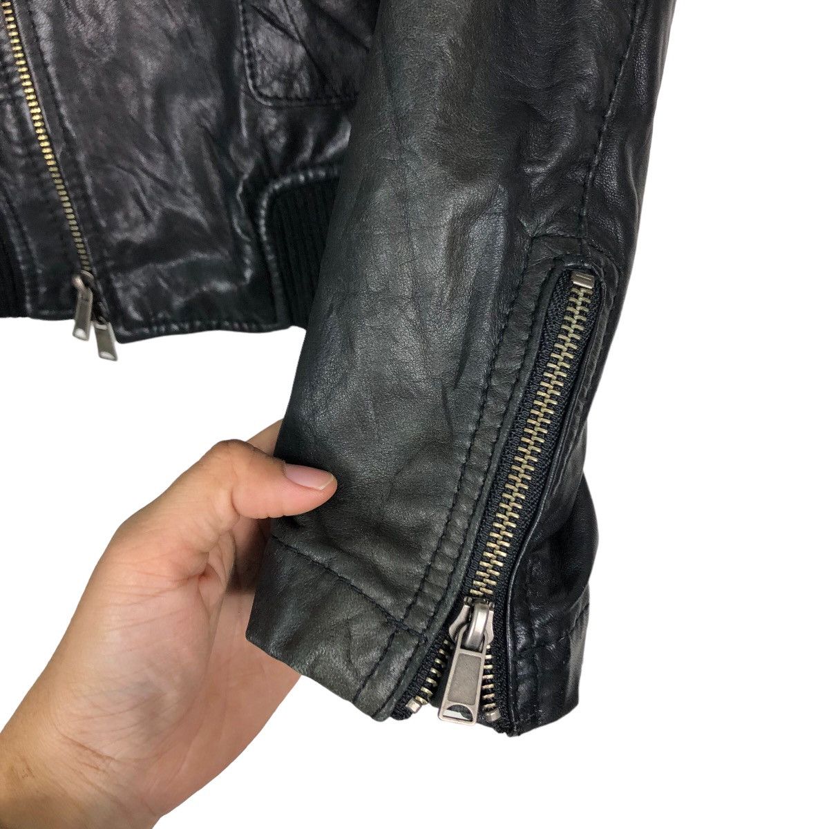 Issey Miyake 🔥Cropped Leather Biker Jacket Ships Japan Size US S / EU 44-46 / 1 - 15 Thumbnail