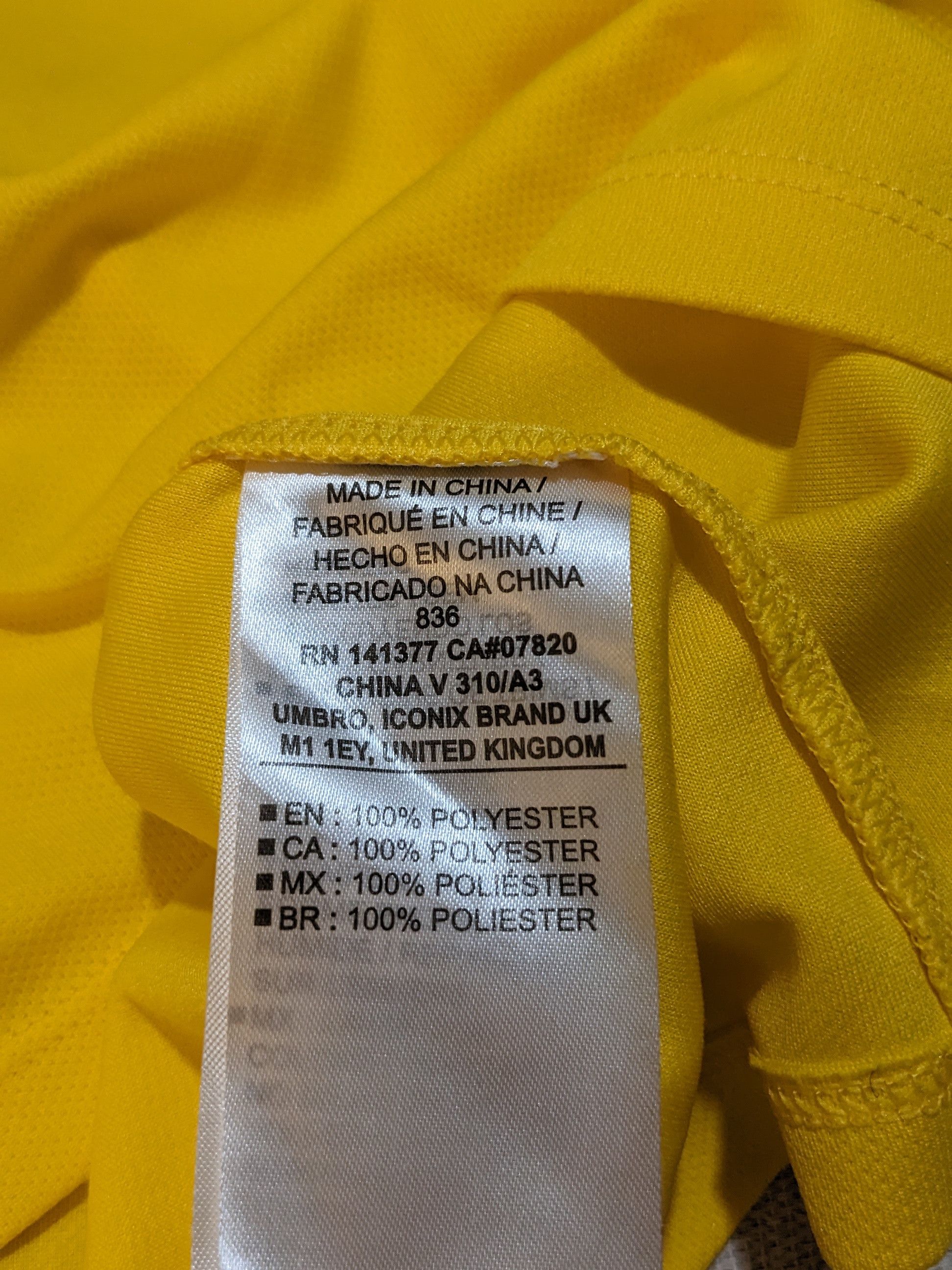 Umbro Brazil Jersey men's XL Size US XL / EU 56 / 4 - 7 Thumbnail