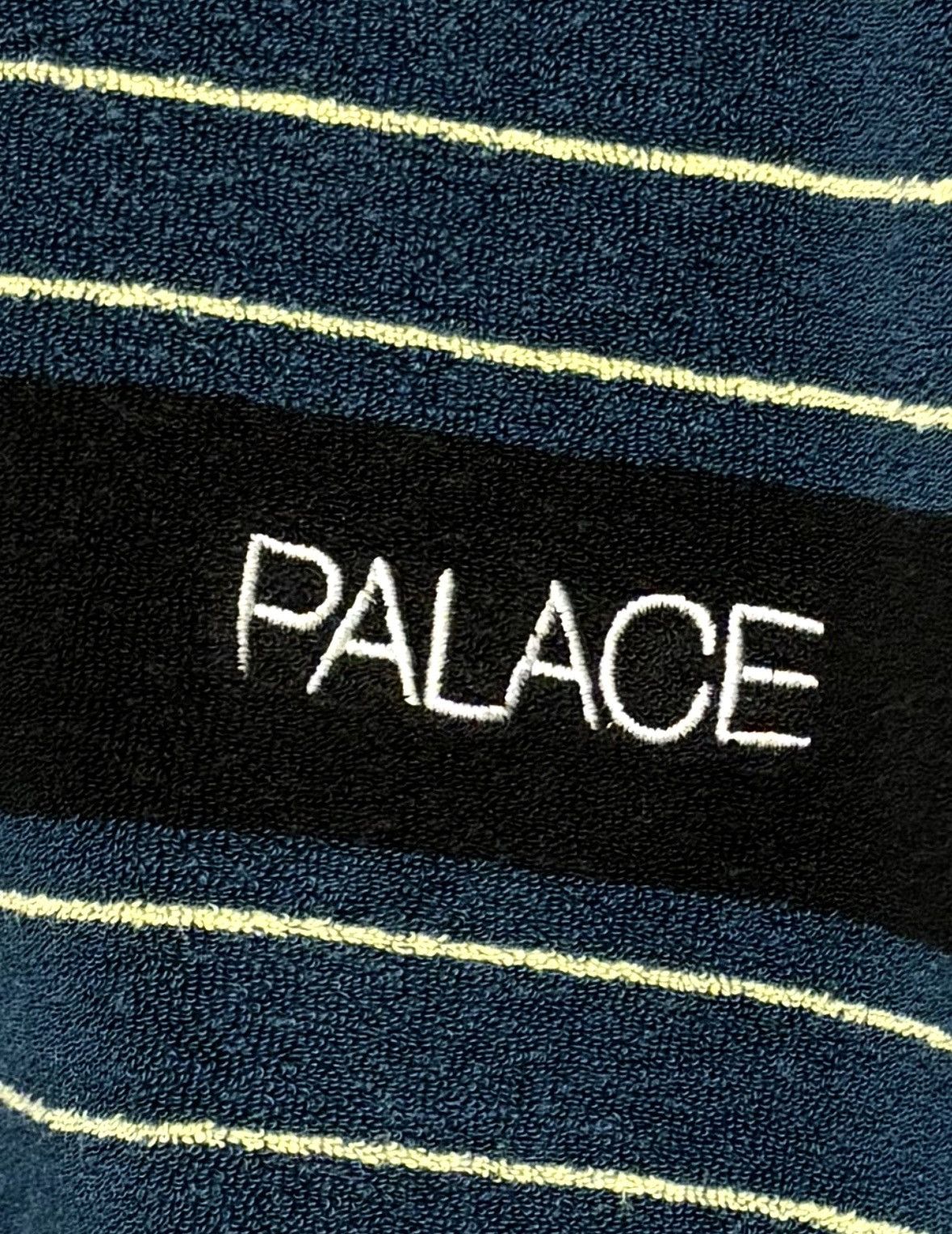 Palace Palace Flutter Long Sleeve Black SS18 Size US S / EU 44-46 / 1 - 1 Thumbnail